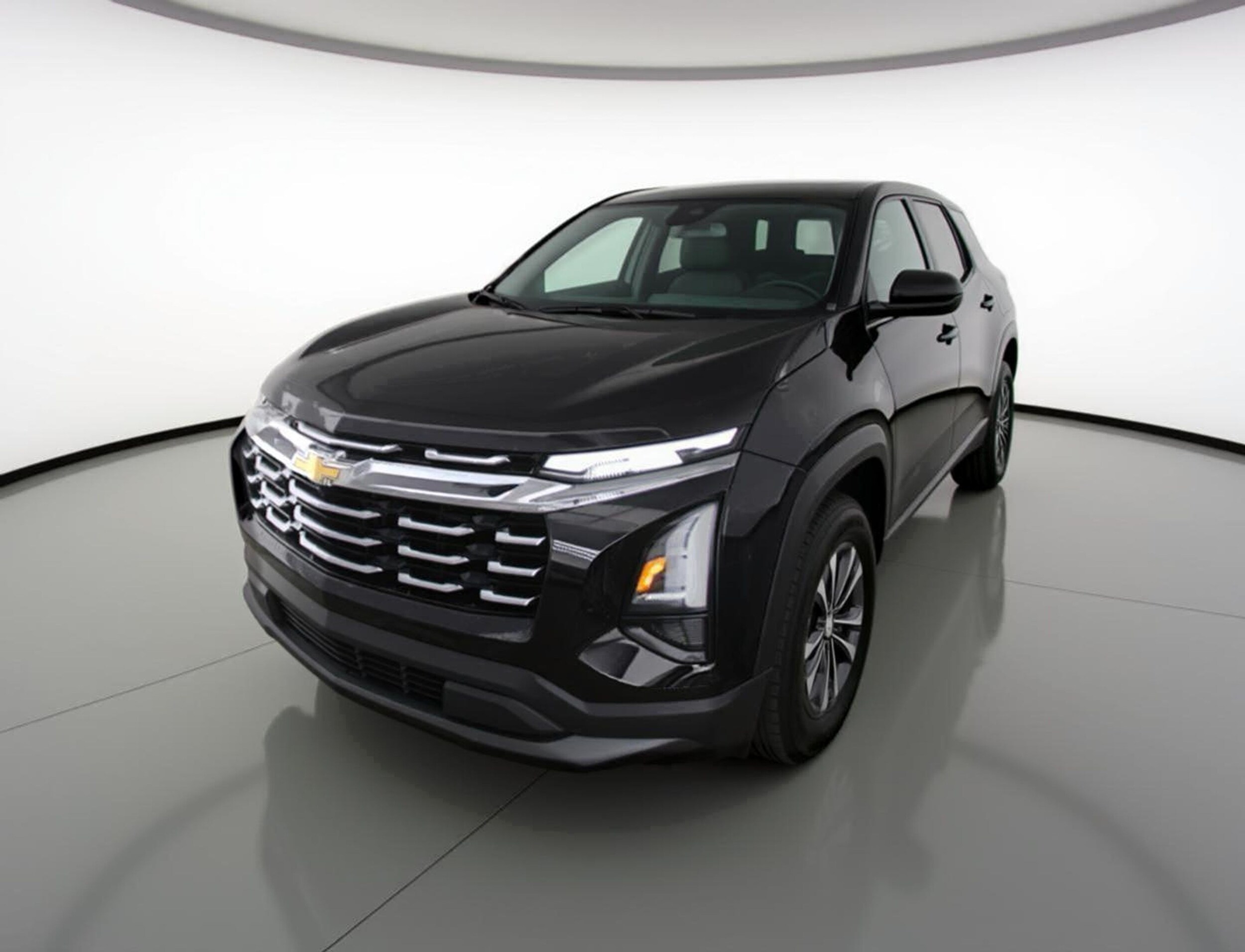 Thumbnail: 2025 Chevrolet Equinox - 3
