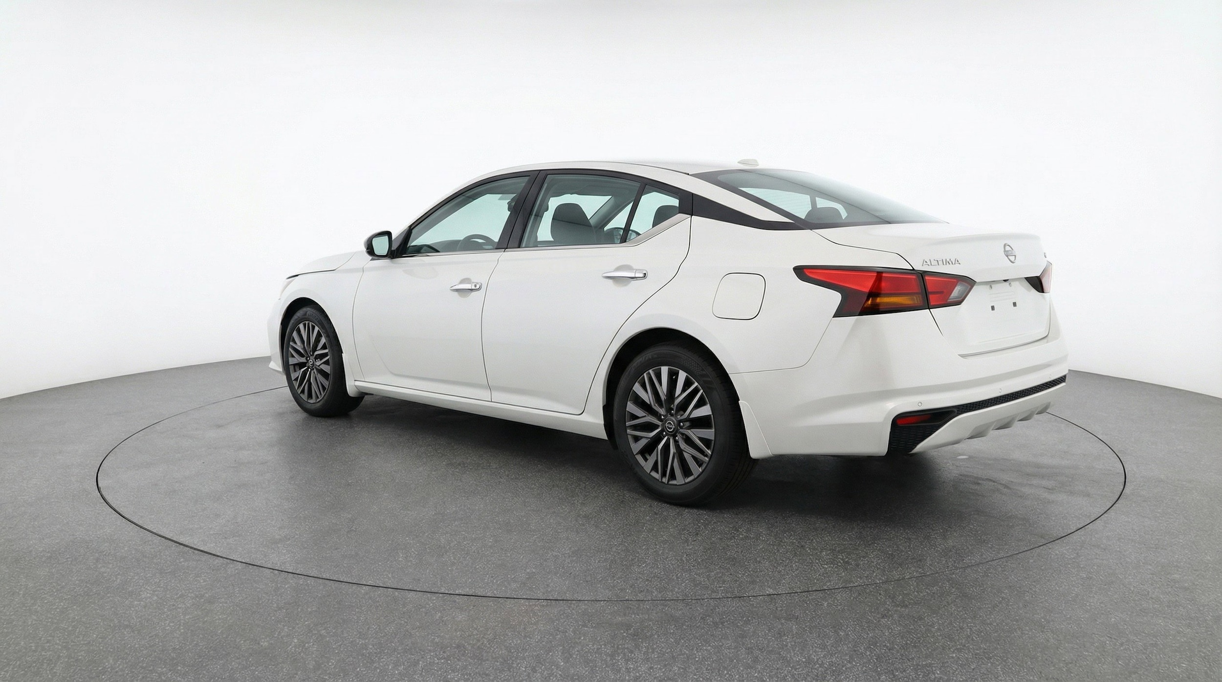 Thumbnail: 2025 Nissan Altima - 6