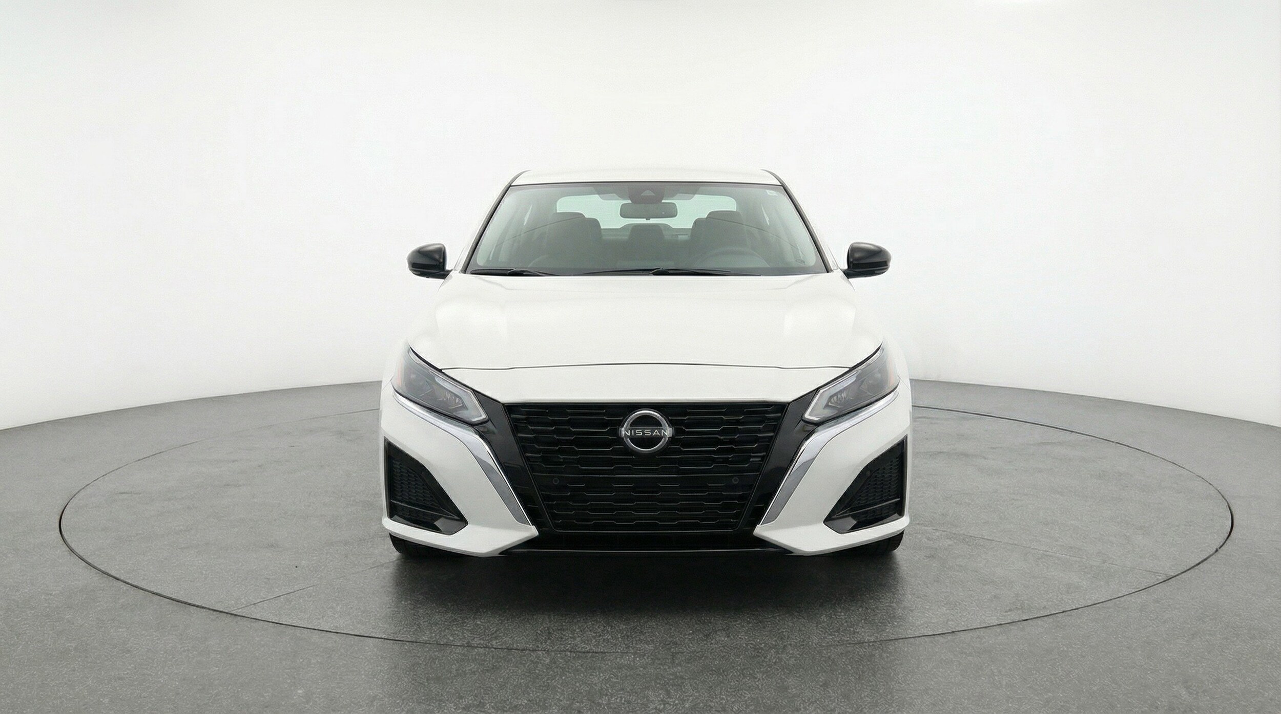 Thumbnail: 2025 Nissan Altima - 2