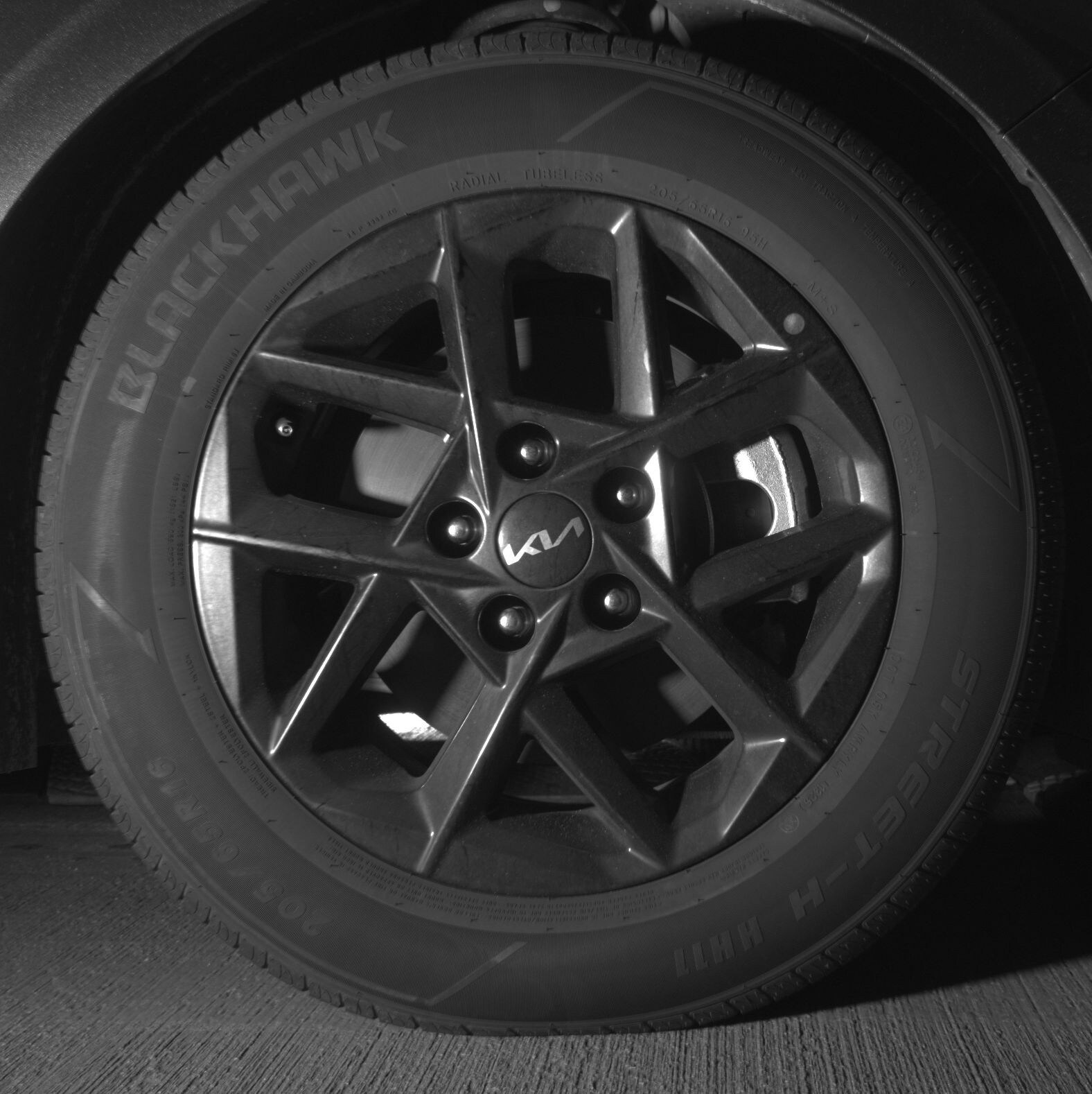 Thumbnail: 2025 Kia K5 - 10