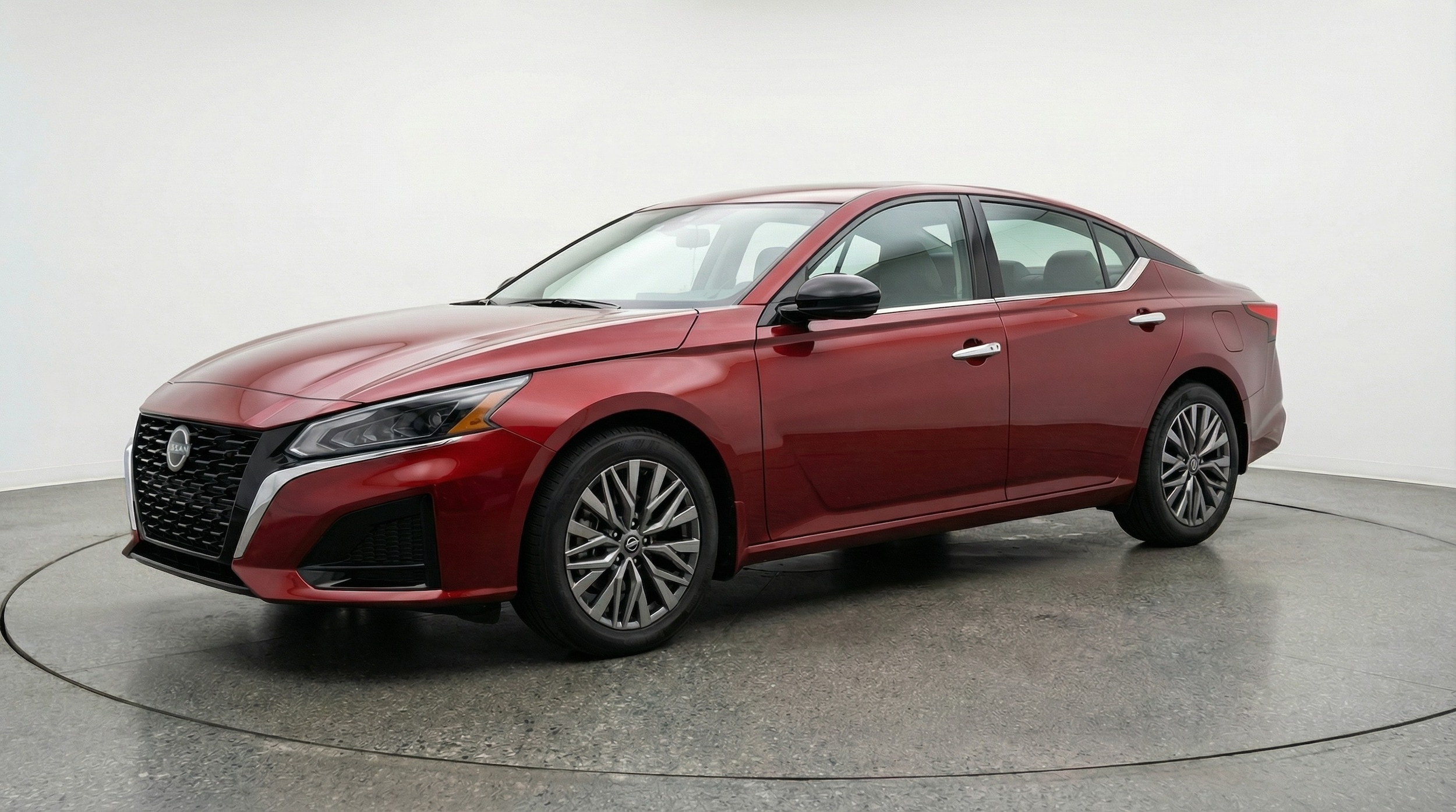 Thumbnail: 2025 Nissan Altima - 3