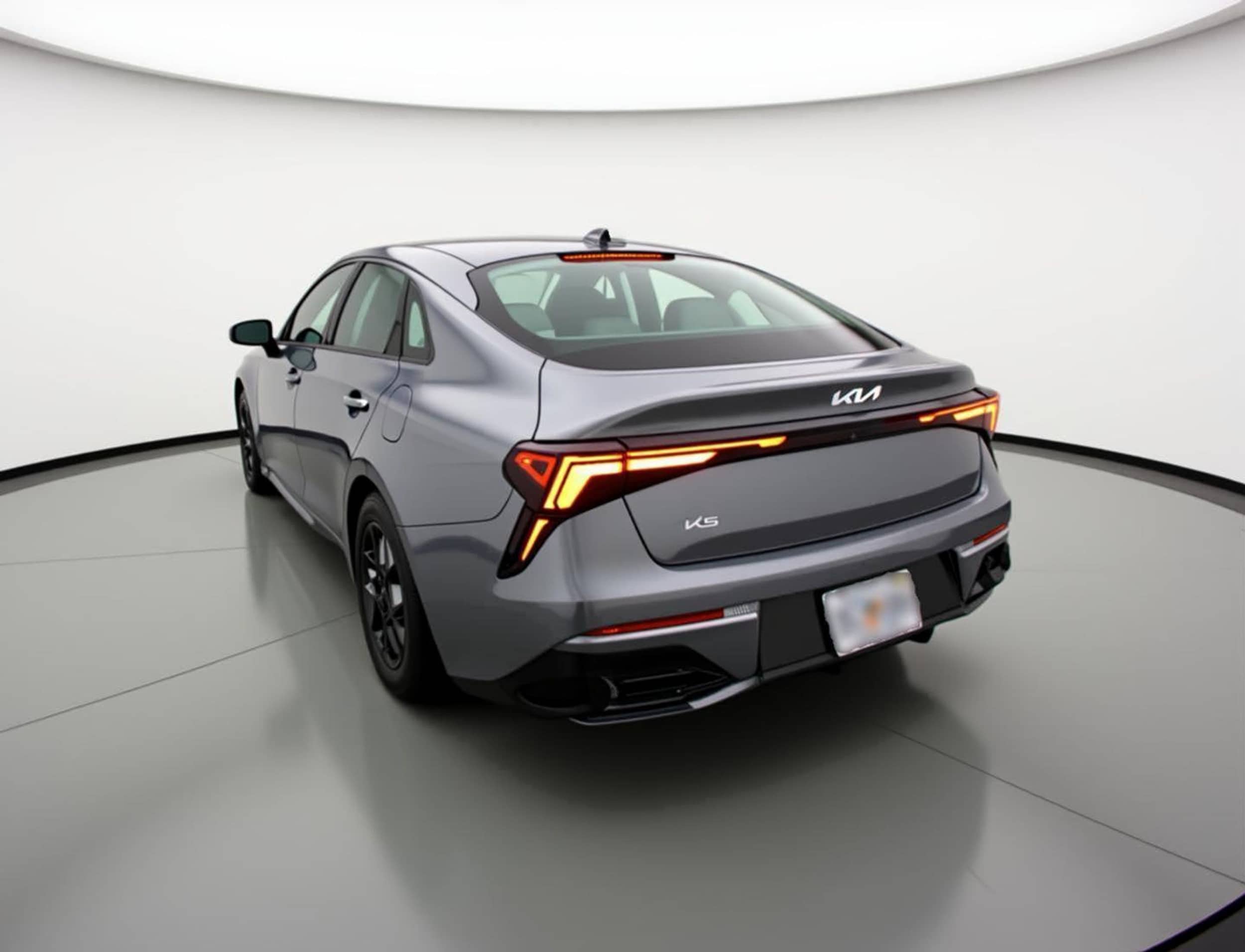 Thumbnail: 2025 Kia K5 - 5