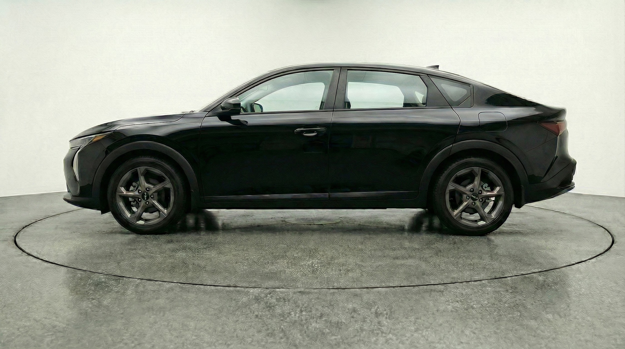 Thumbnail: 2025 Kia K4 - 4