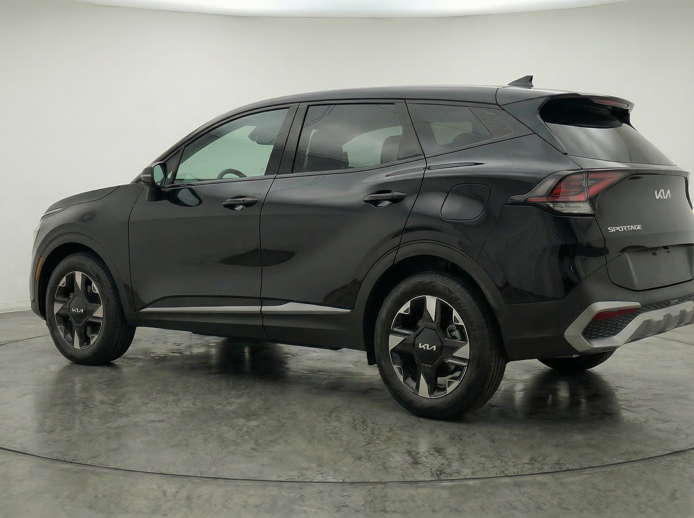 Thumbnail: 2026 Kia Sportage - 6