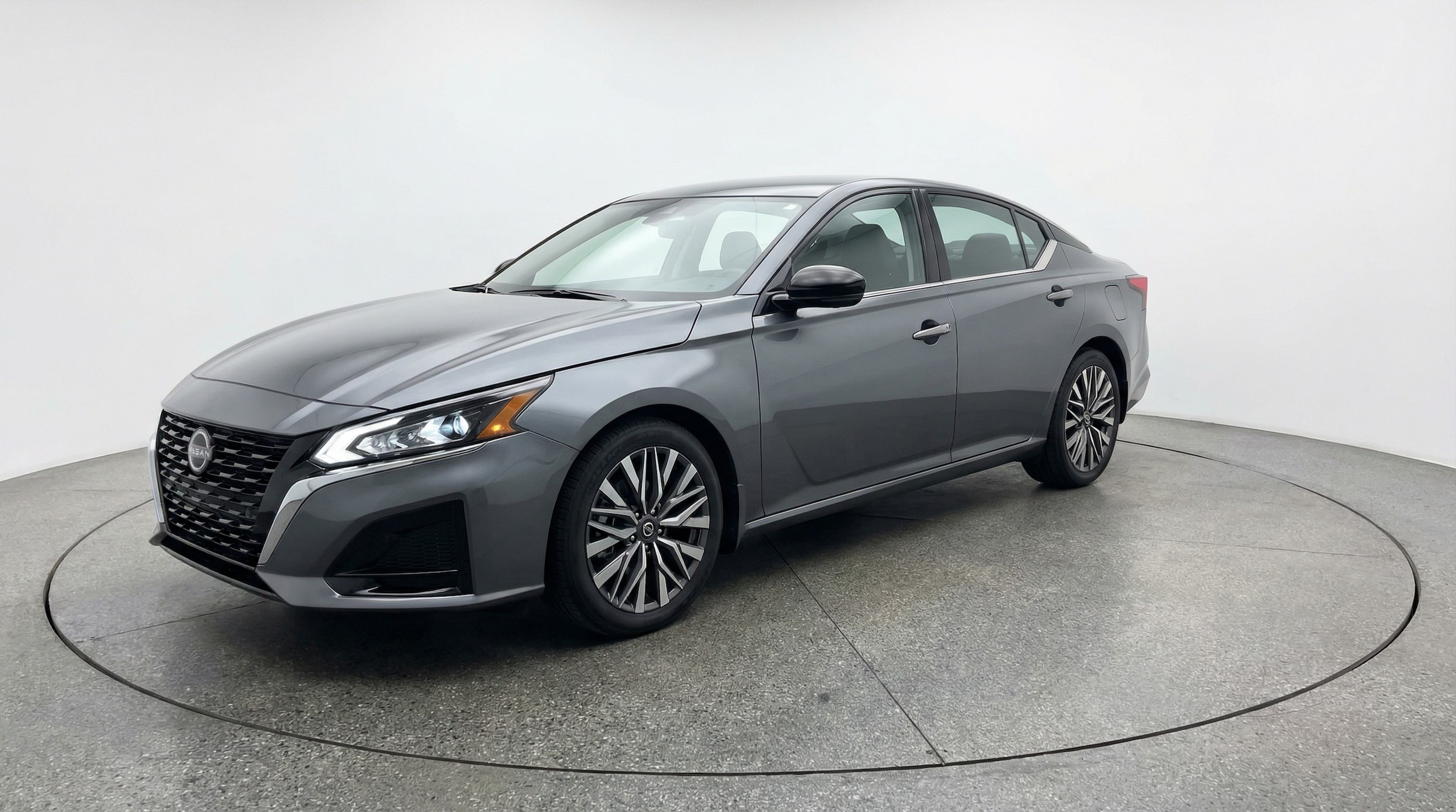 Thumbnail: 2025 Nissan Altima - 3