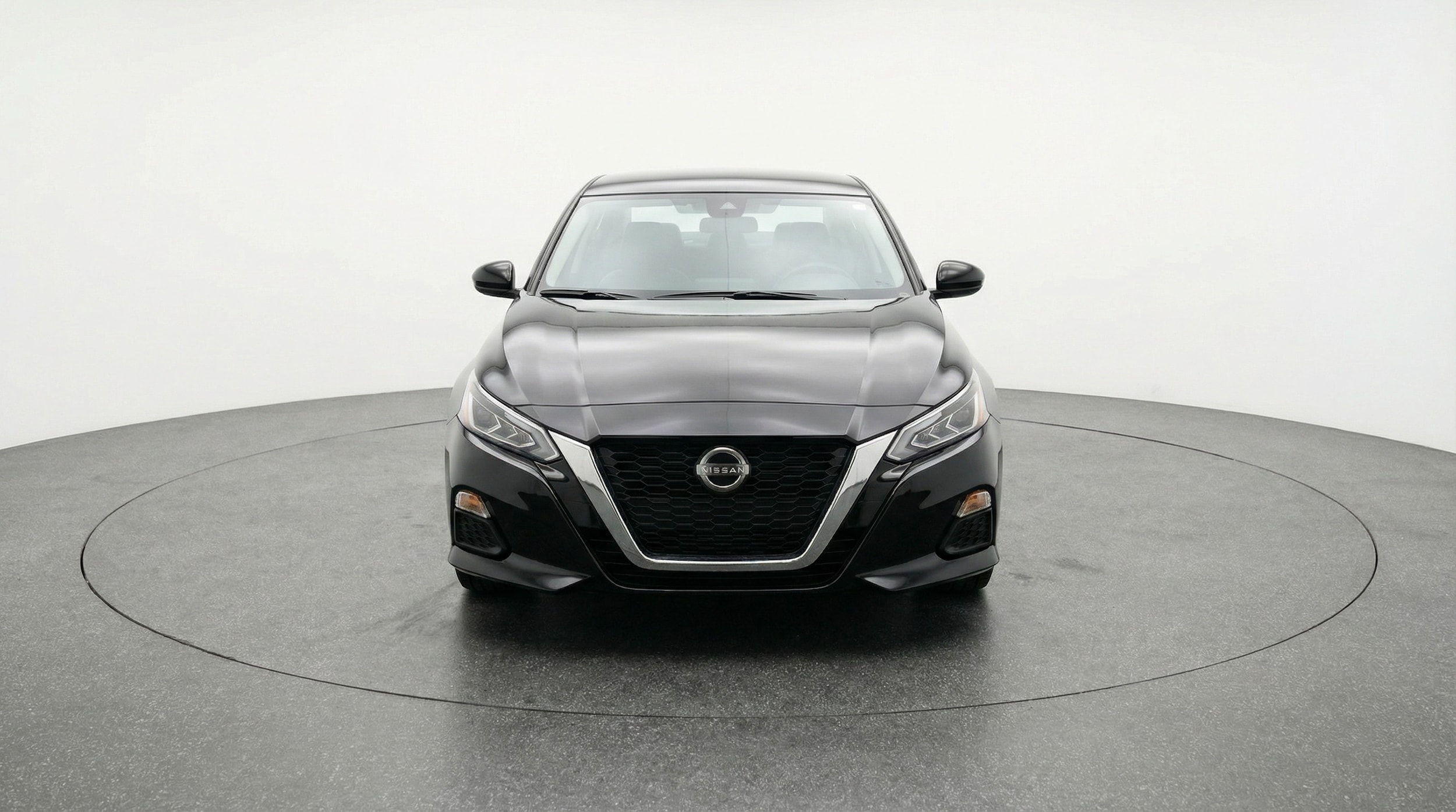 Thumbnail: 2025 Nissan Altima - 2