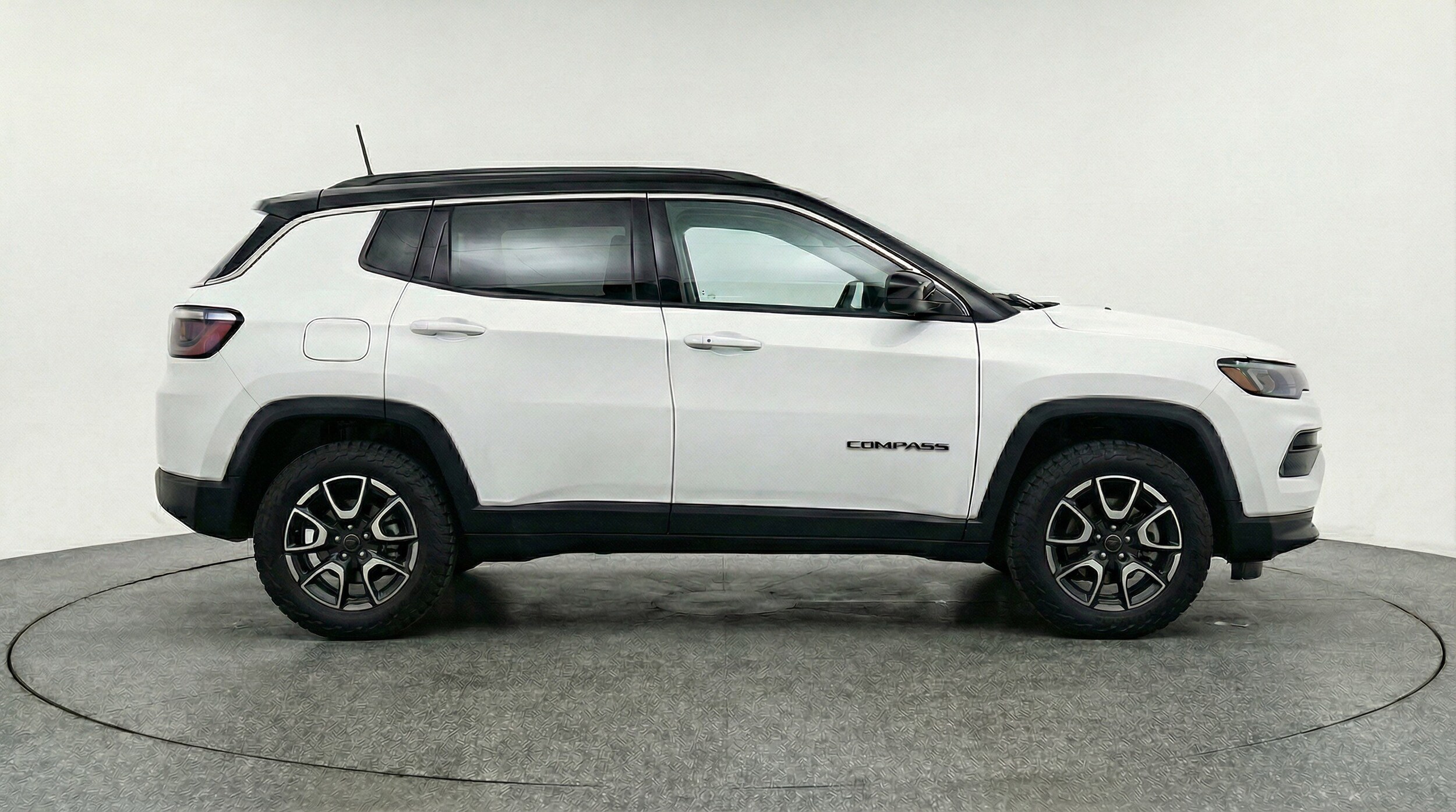 Thumbnail: 2025 Jeep Compass - 11
