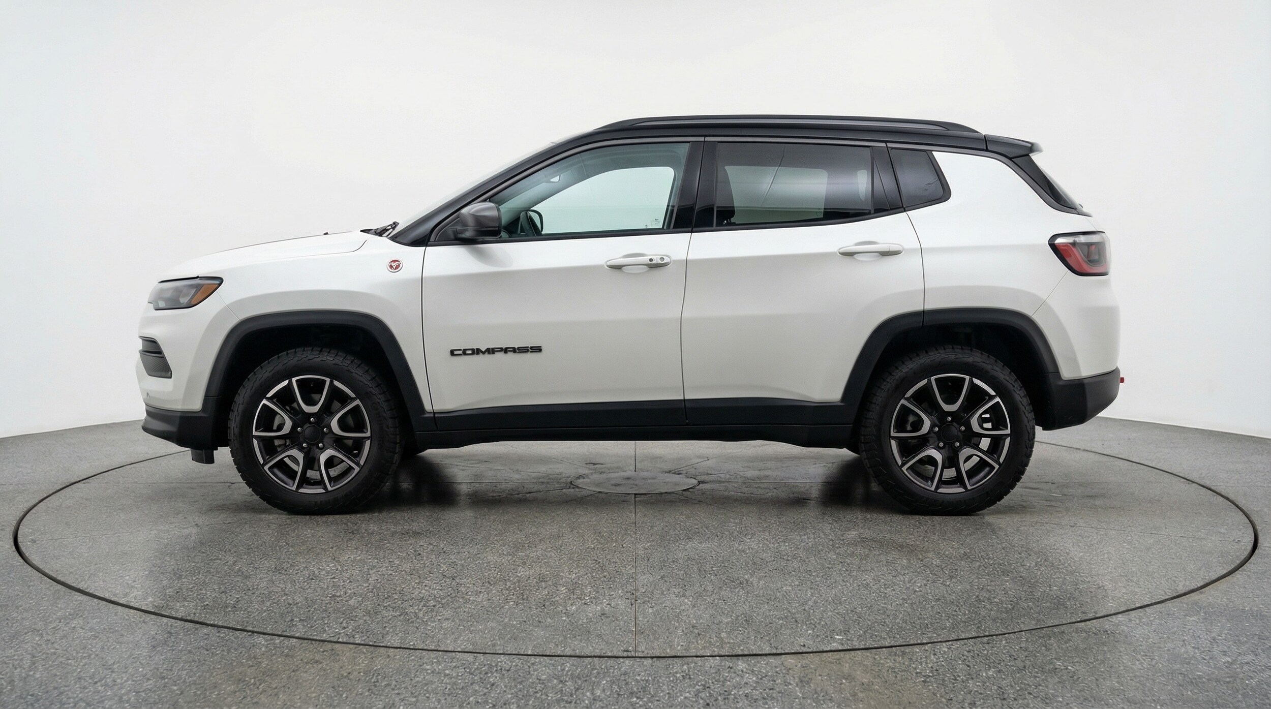 Thumbnail: 2025 Jeep Compass - 4