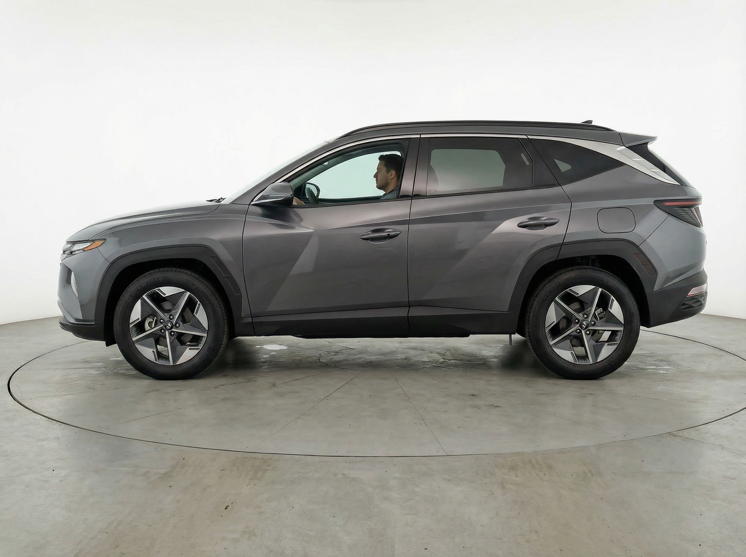 Thumbnail: 2025 Hyundai Tucson - 4