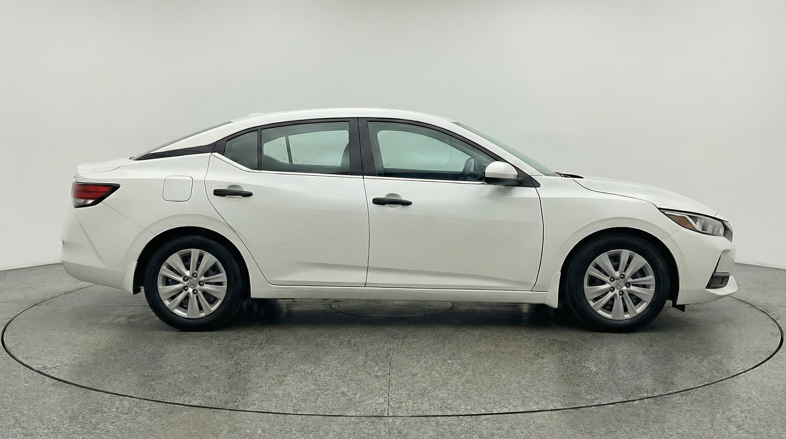 Thumbnail: 2025 Nissan Sentra - 8