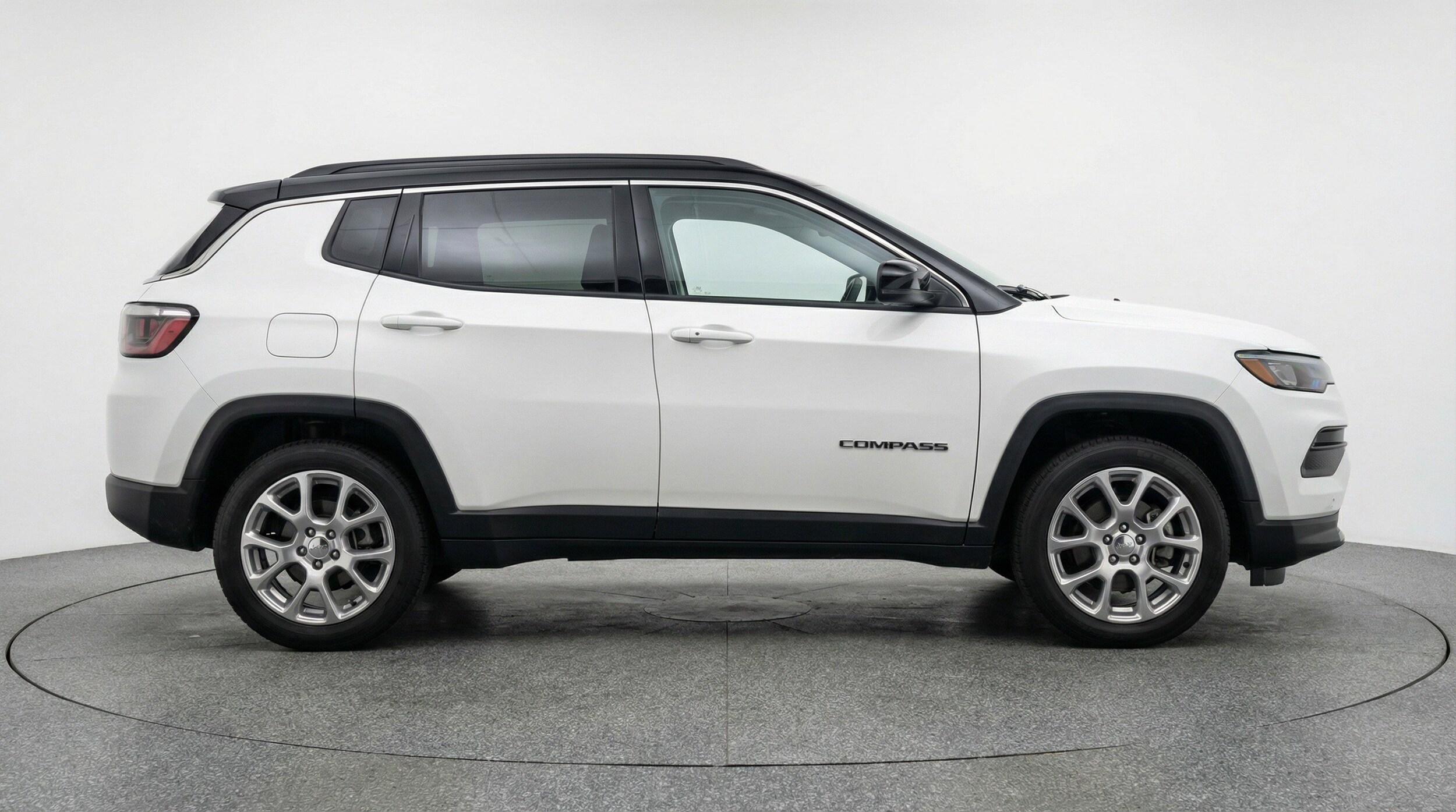Thumbnail: 2025 Jeep Compass - 11