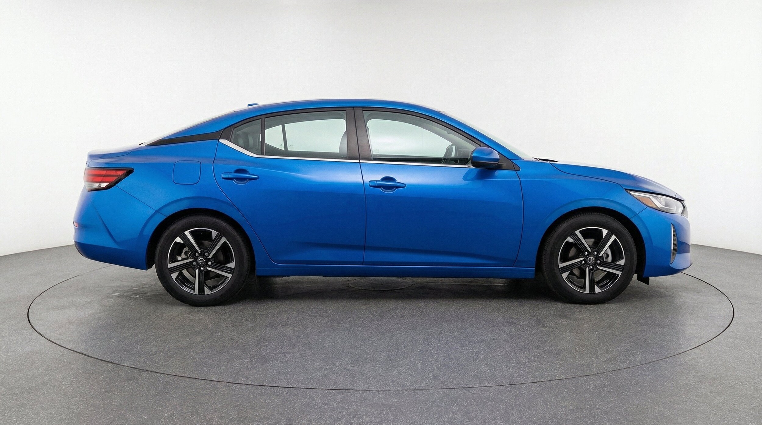 Thumbnail: 2025 Nissan Sentra - 11