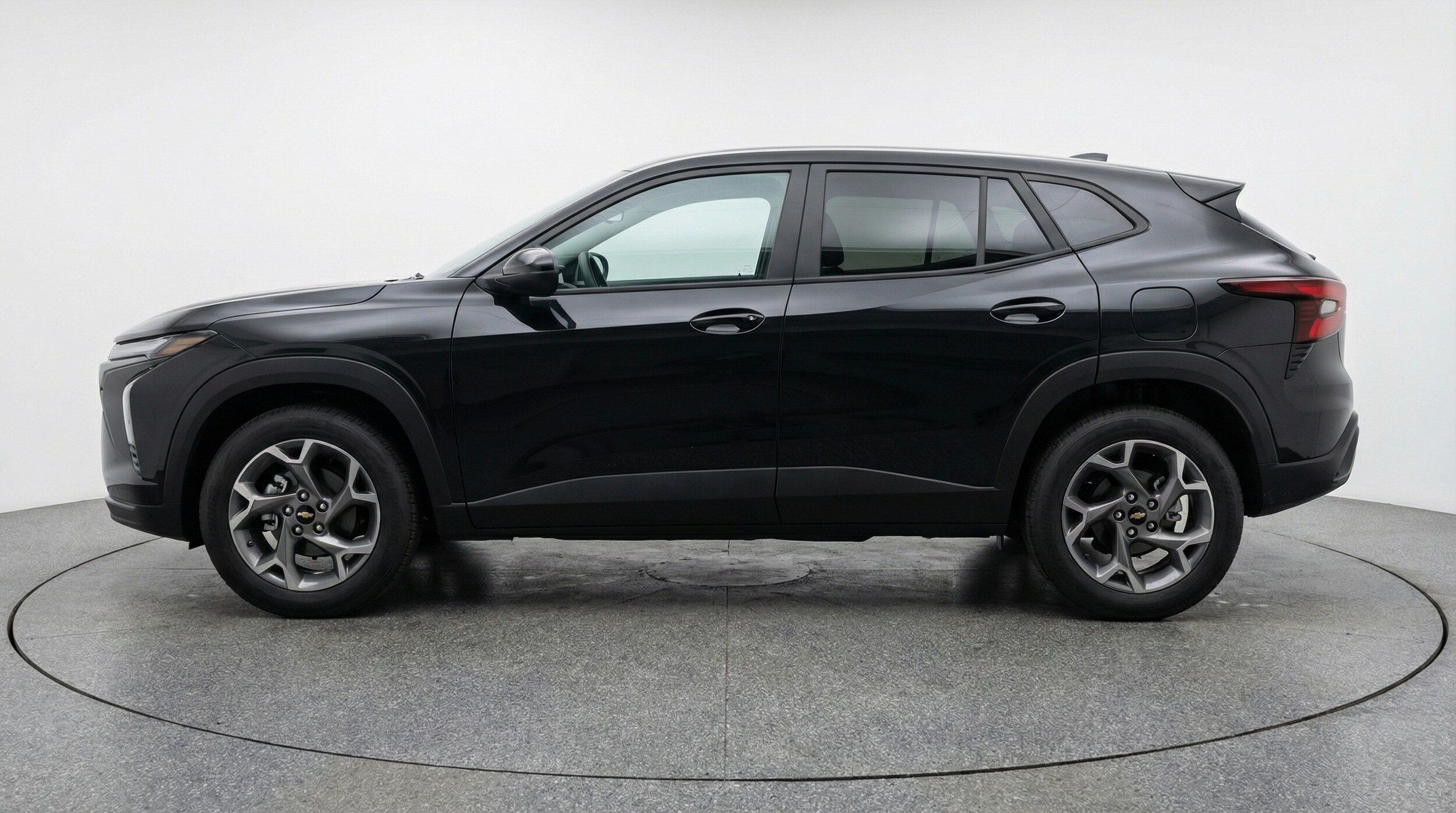 Thumbnail: 2025 Chevrolet Trax - 4