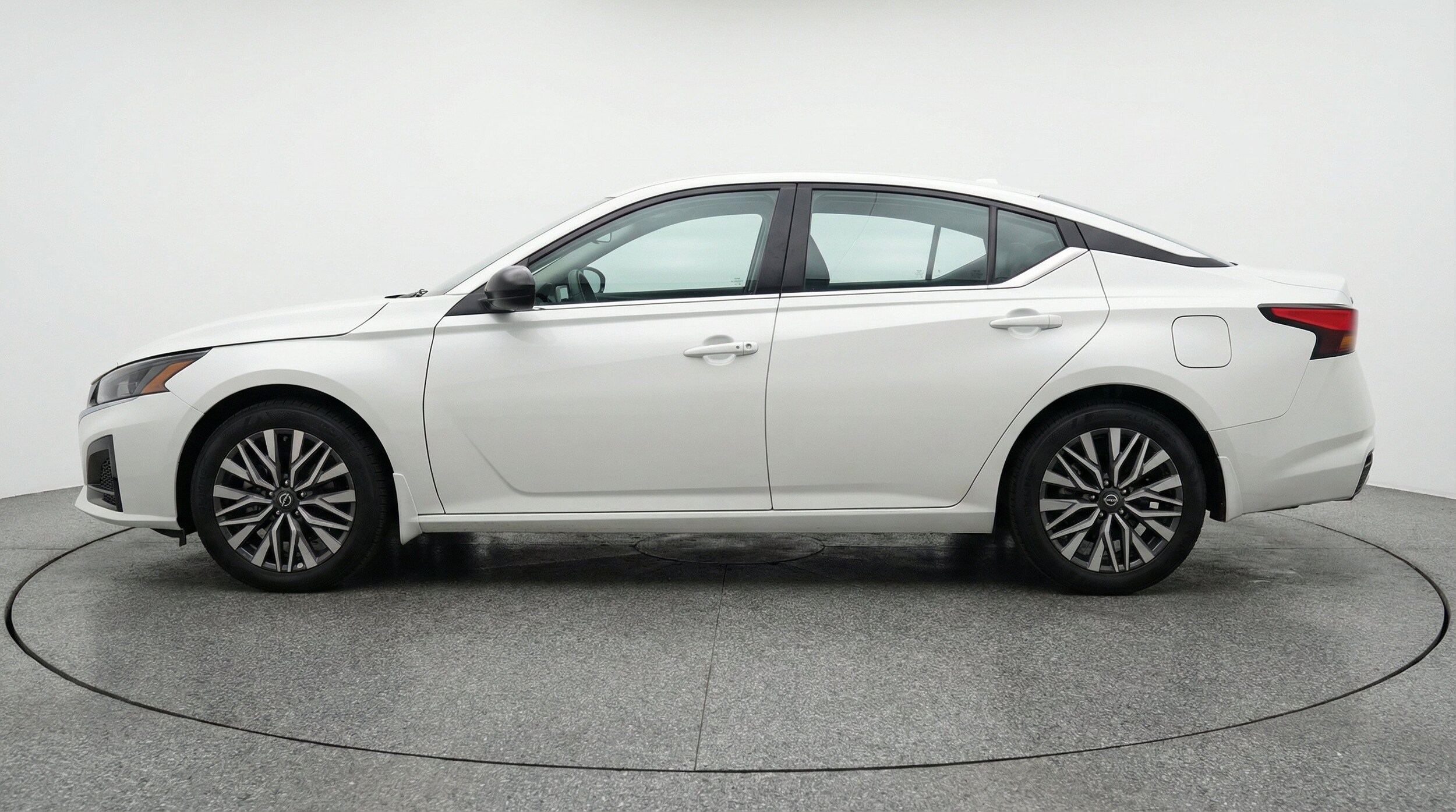Thumbnail: 2026 Nissan Altima - 5