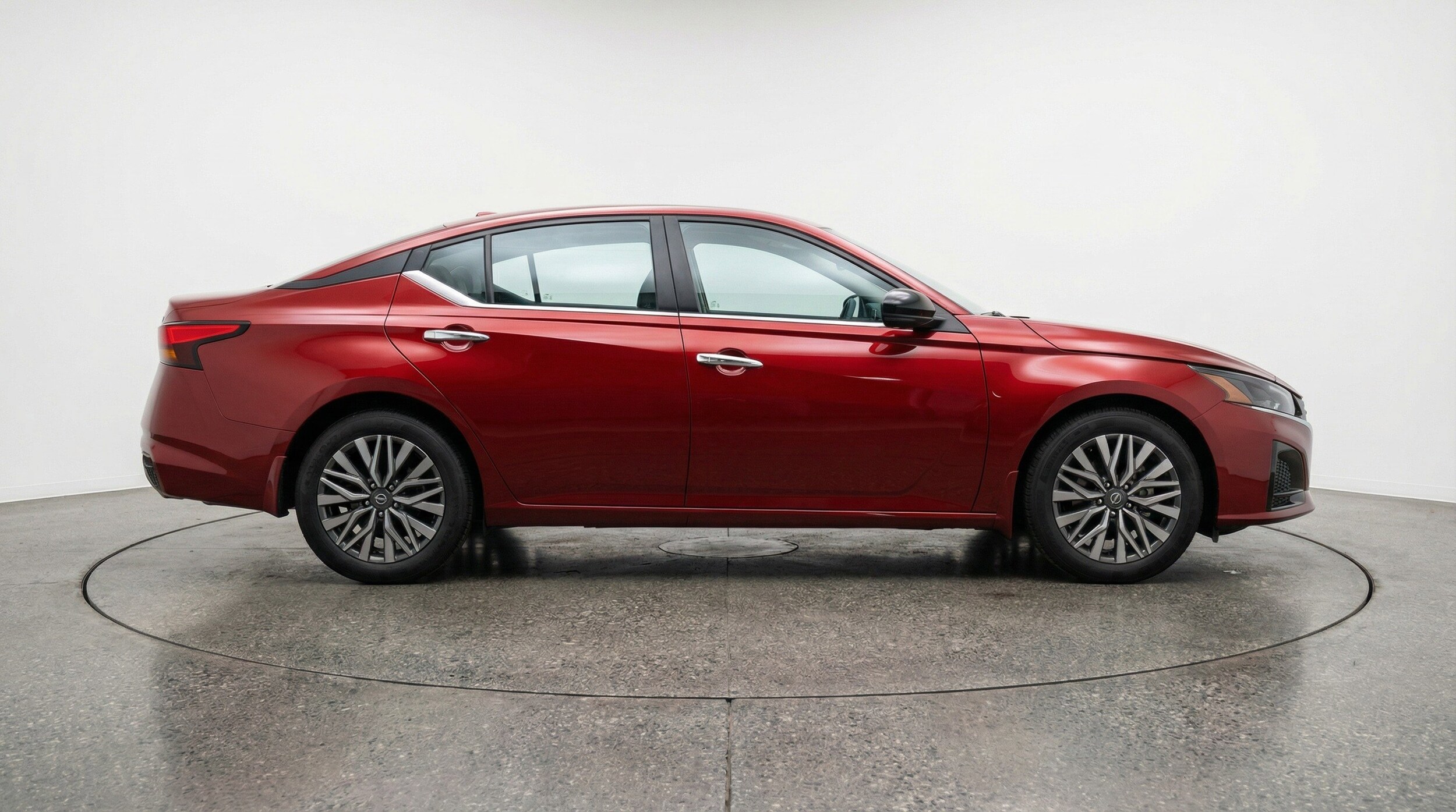 Thumbnail: 2025 Nissan Altima - 11