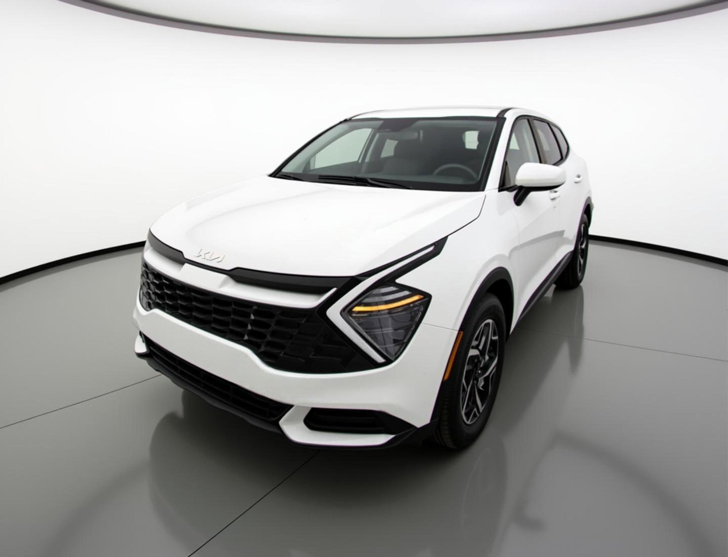 Thumbnail: 2025 Kia Sportage - 3