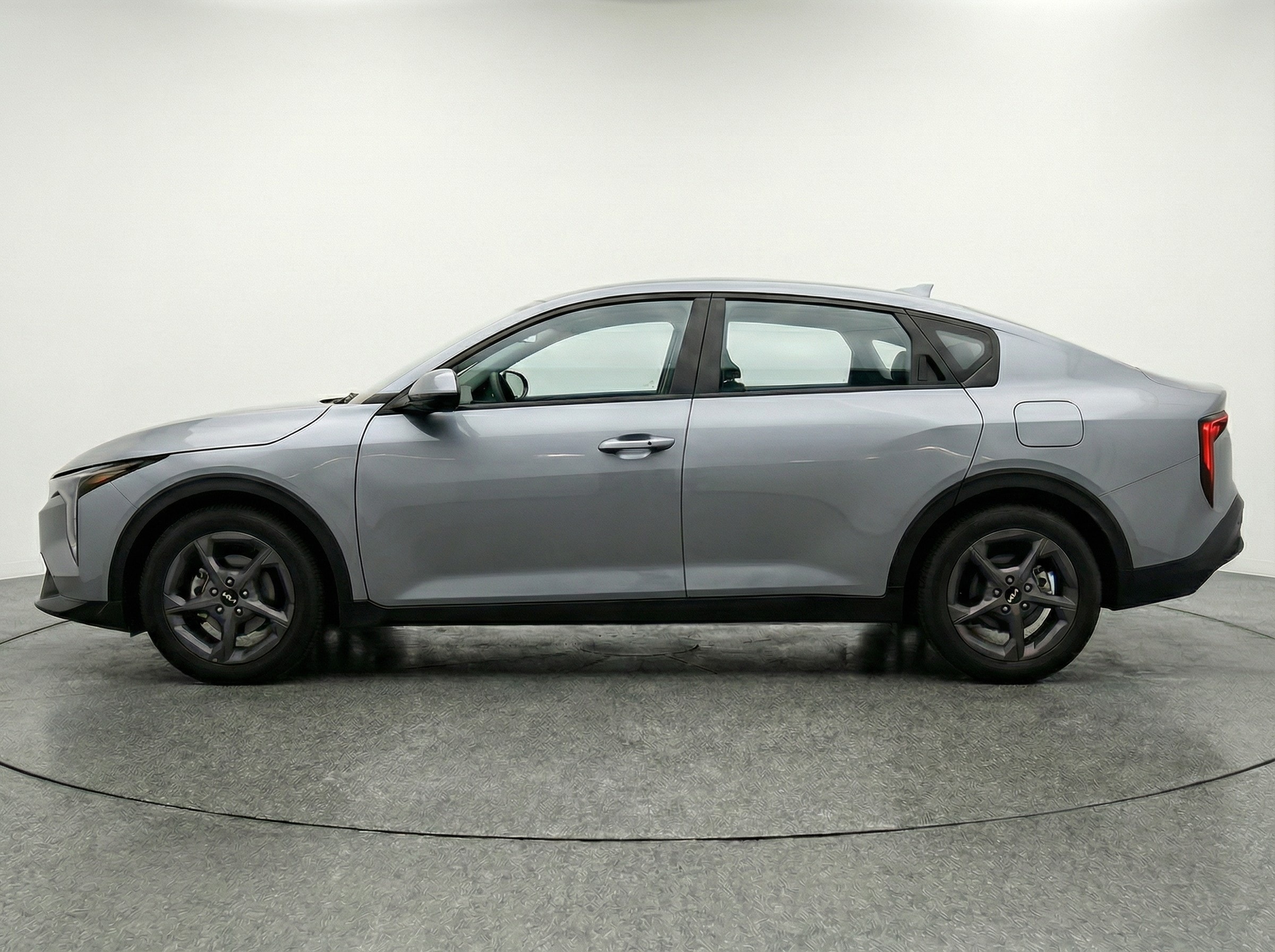 Thumbnail: 2025 Kia K4 - 4