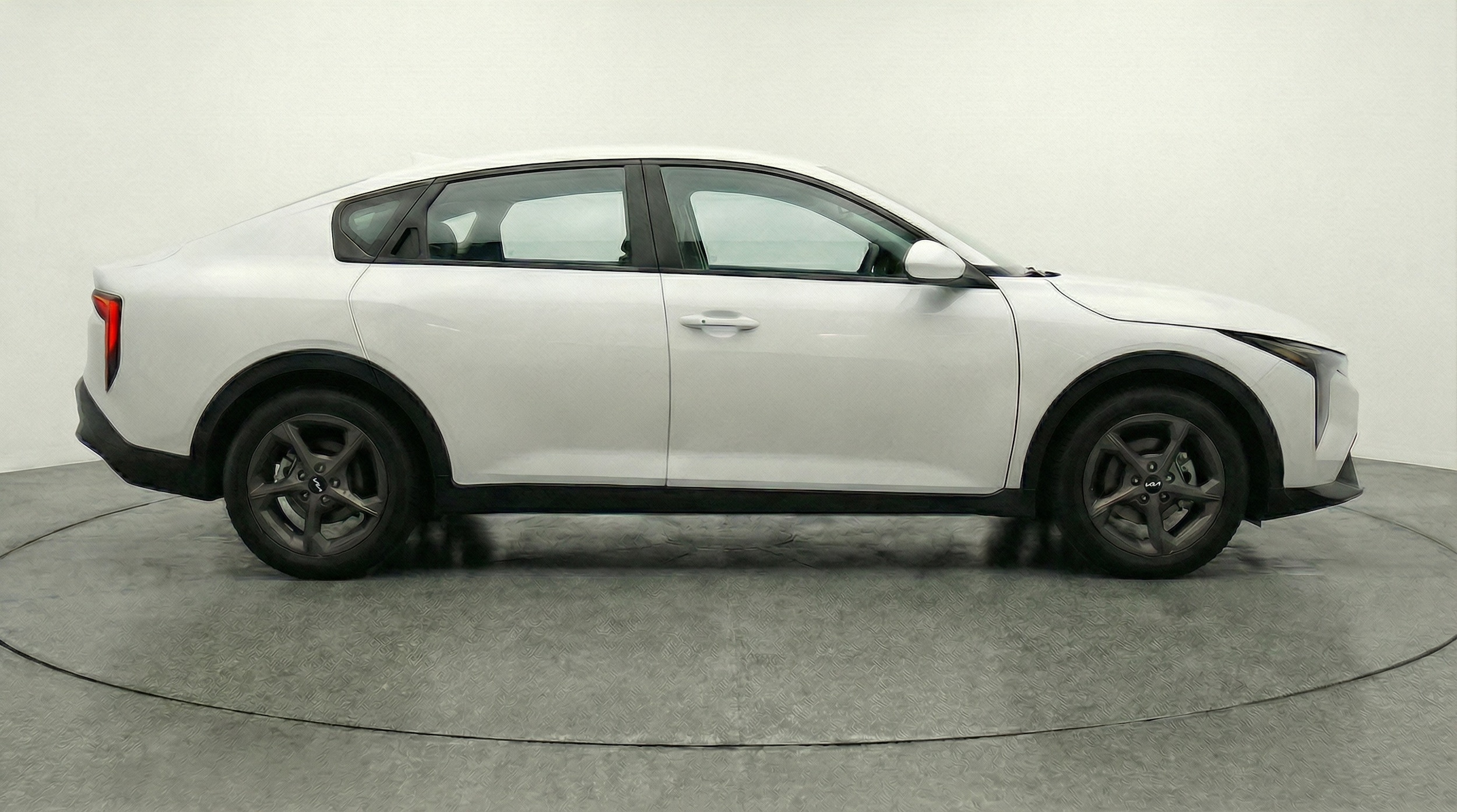 Thumbnail: 2025 Kia K4 - 8