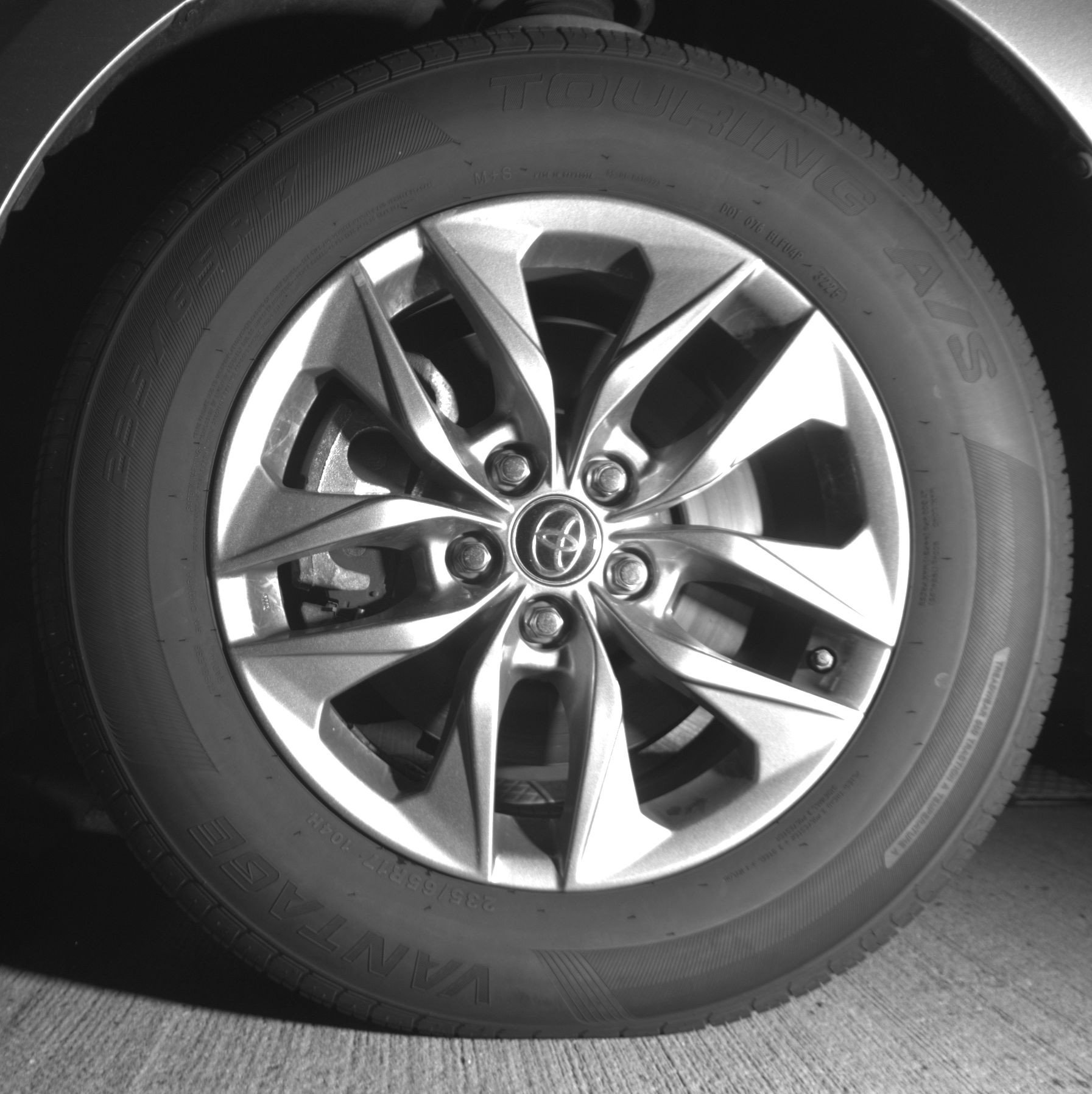 Thumbnail: 2024 Toyota Sienna - 12