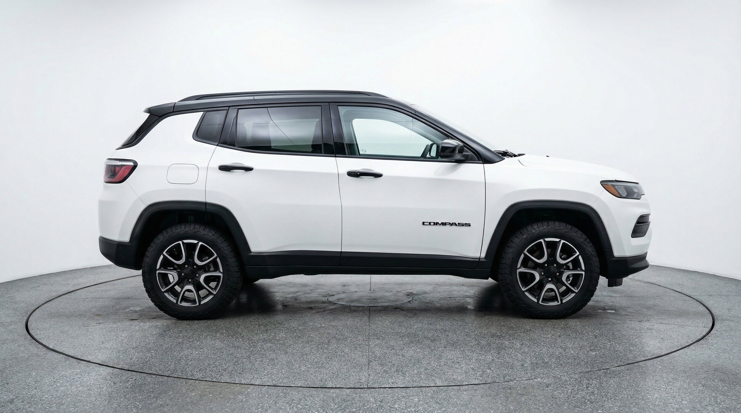 Thumbnail: 2025 Jeep Compass - 11