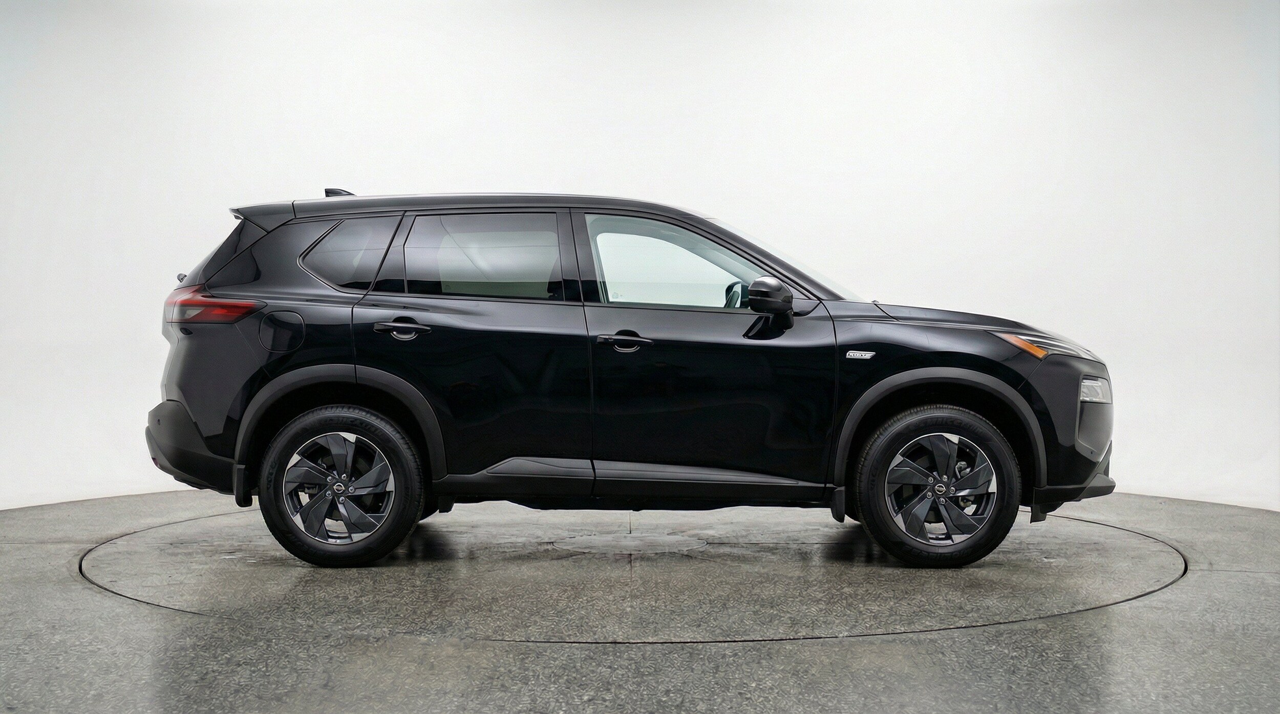 Thumbnail: 2025 Nissan Rogue - 11