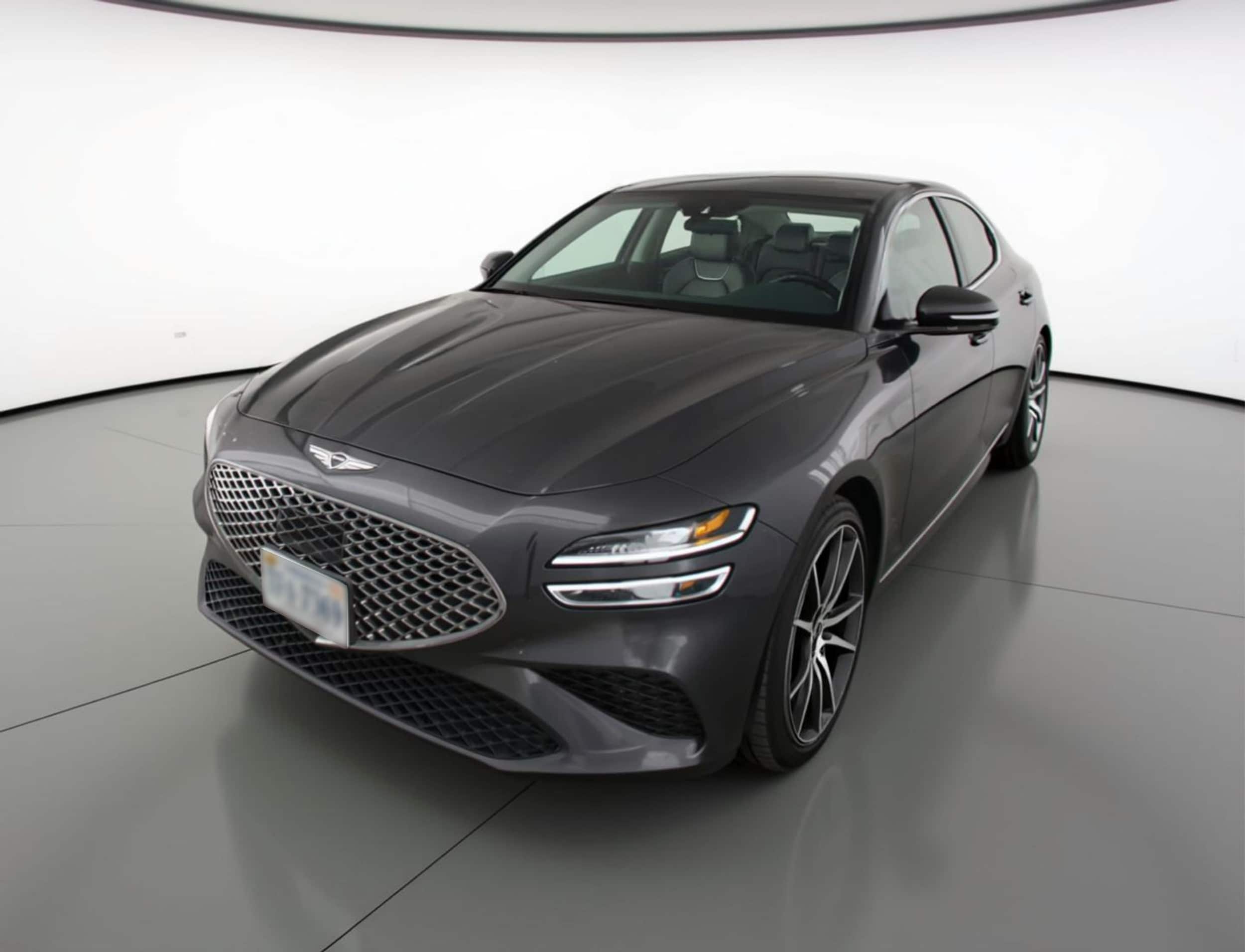 Thumbnail: 2025 Genesis G70 - 3
