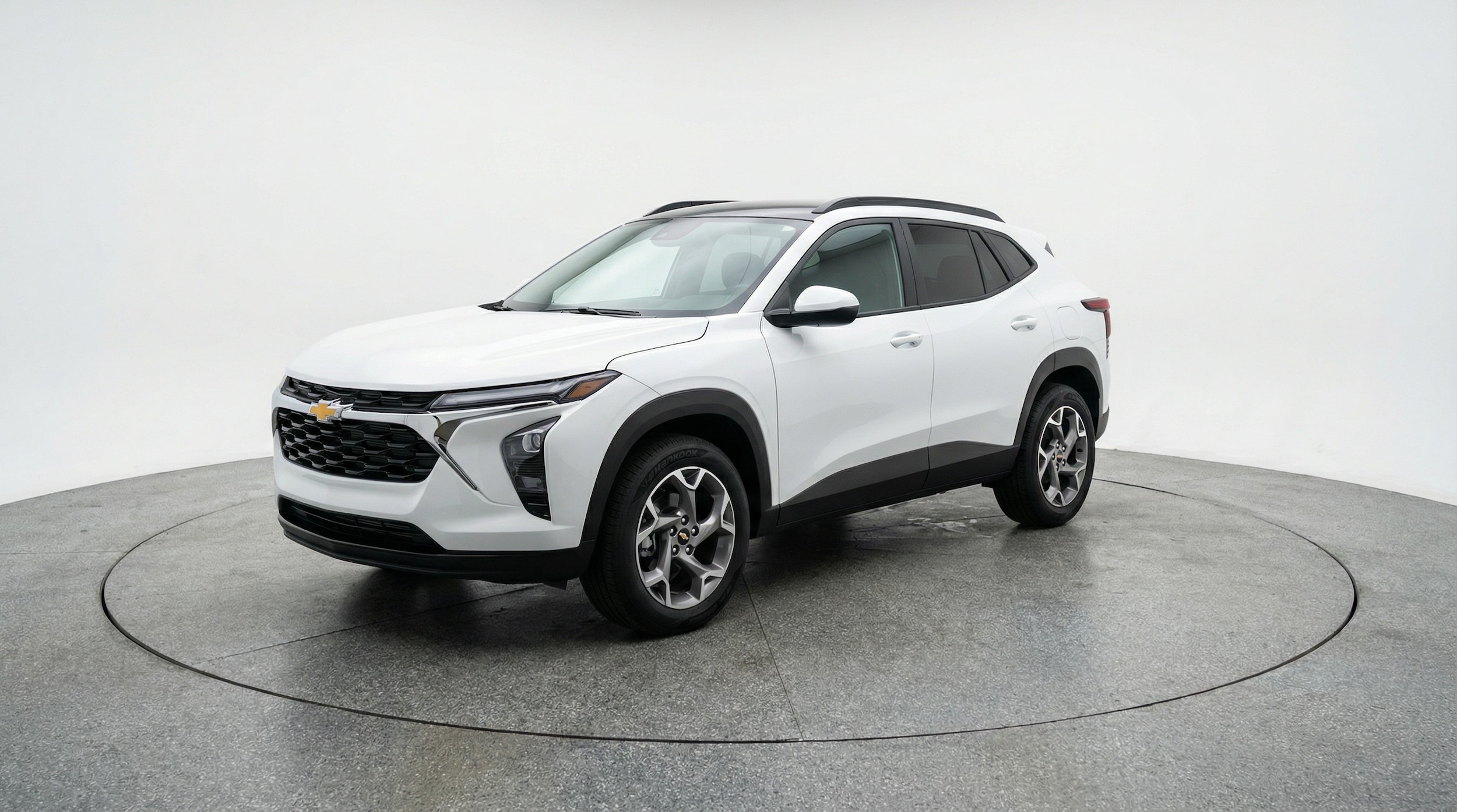 Thumbnail: 2025 Chevrolet Trax - 3