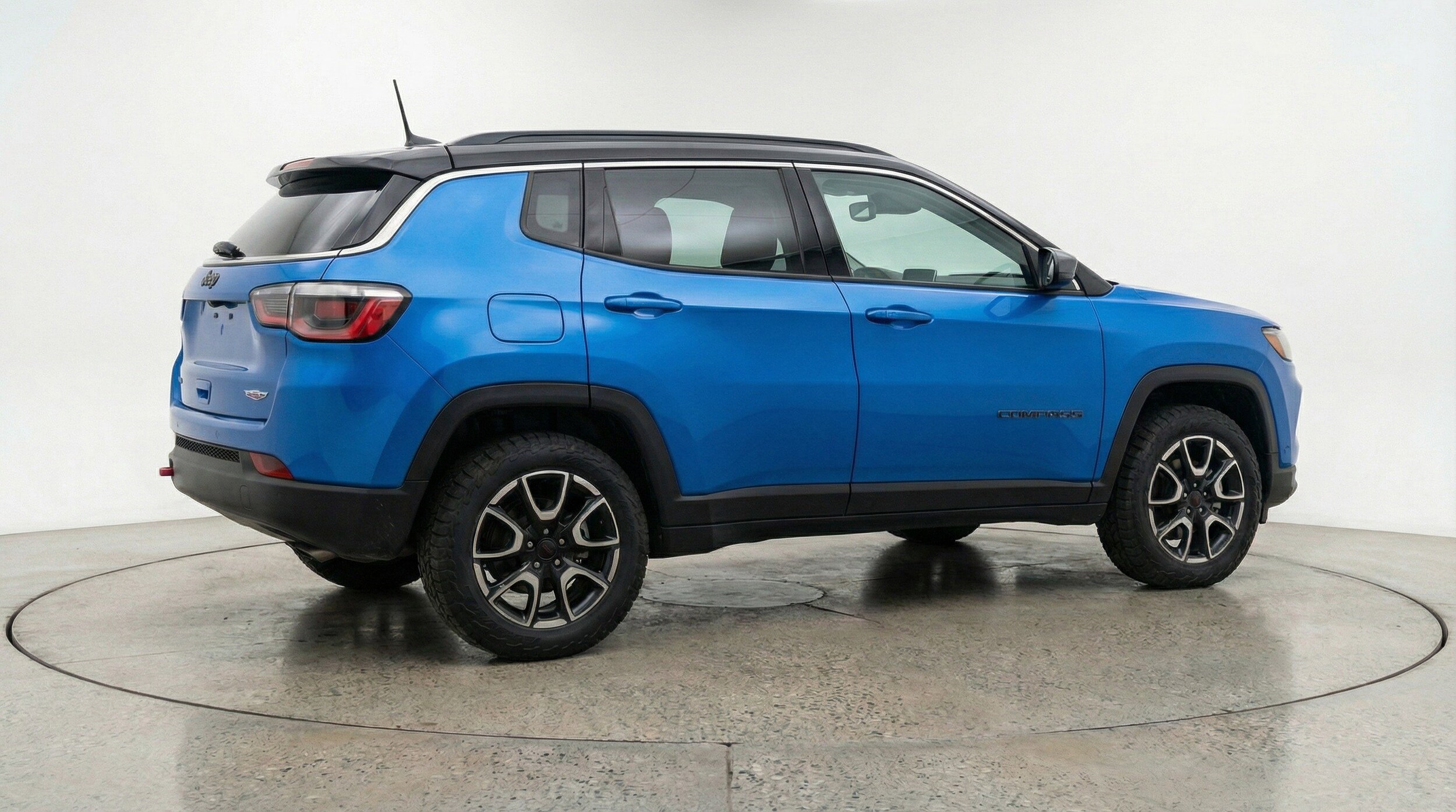 Thumbnail: 2025 Jeep Compass - 9