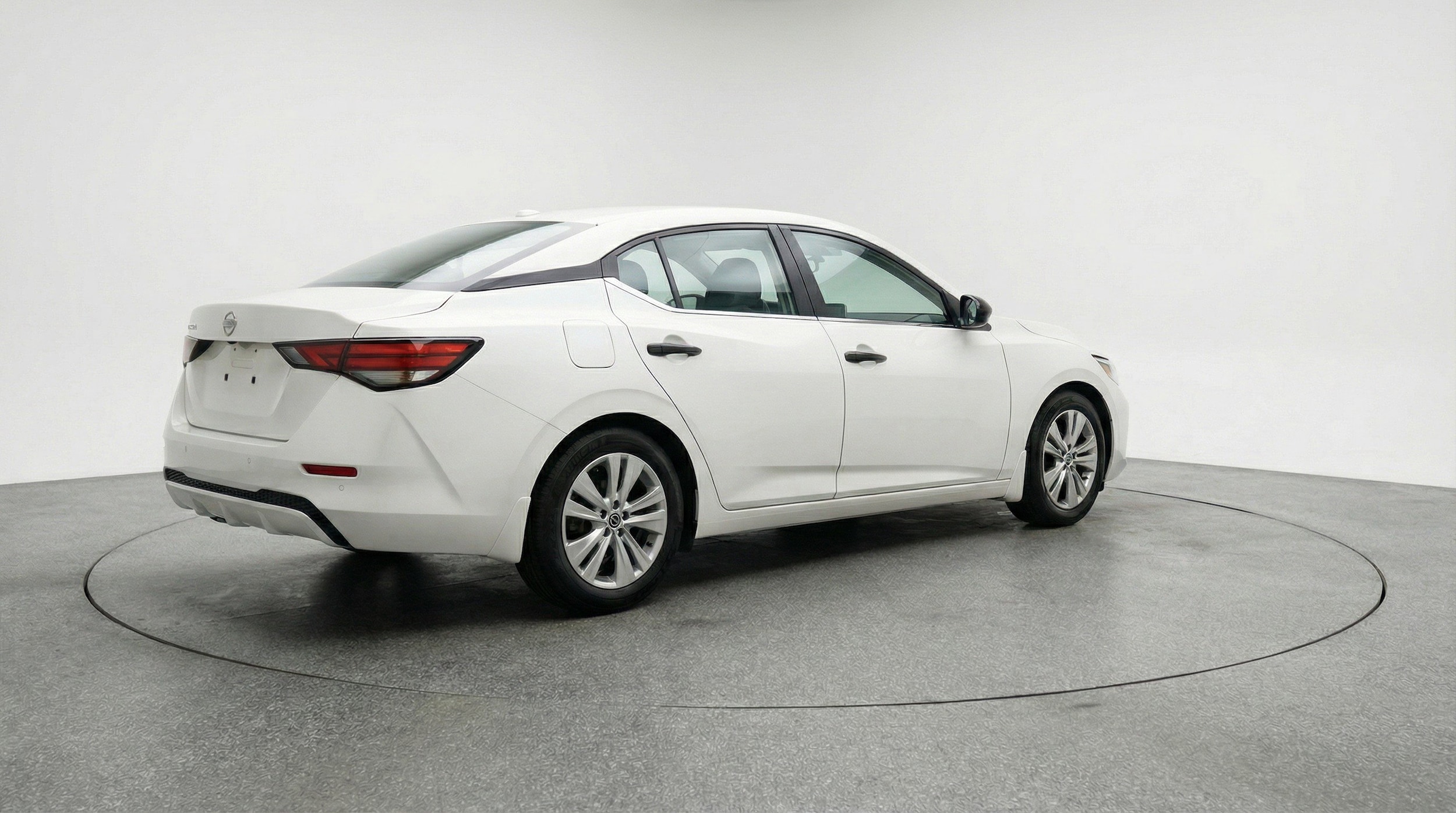 Thumbnail: 2025 Nissan Sentra - 9