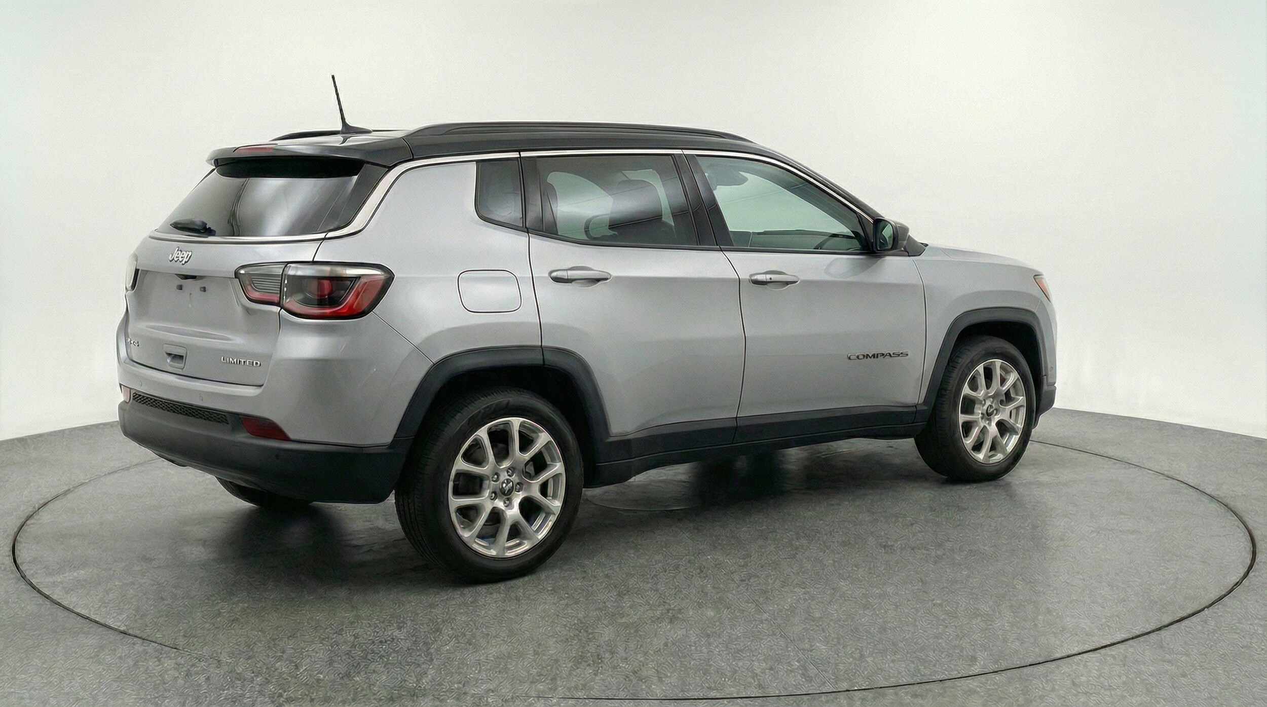 Thumbnail: 2025 Jeep Compass - 9
