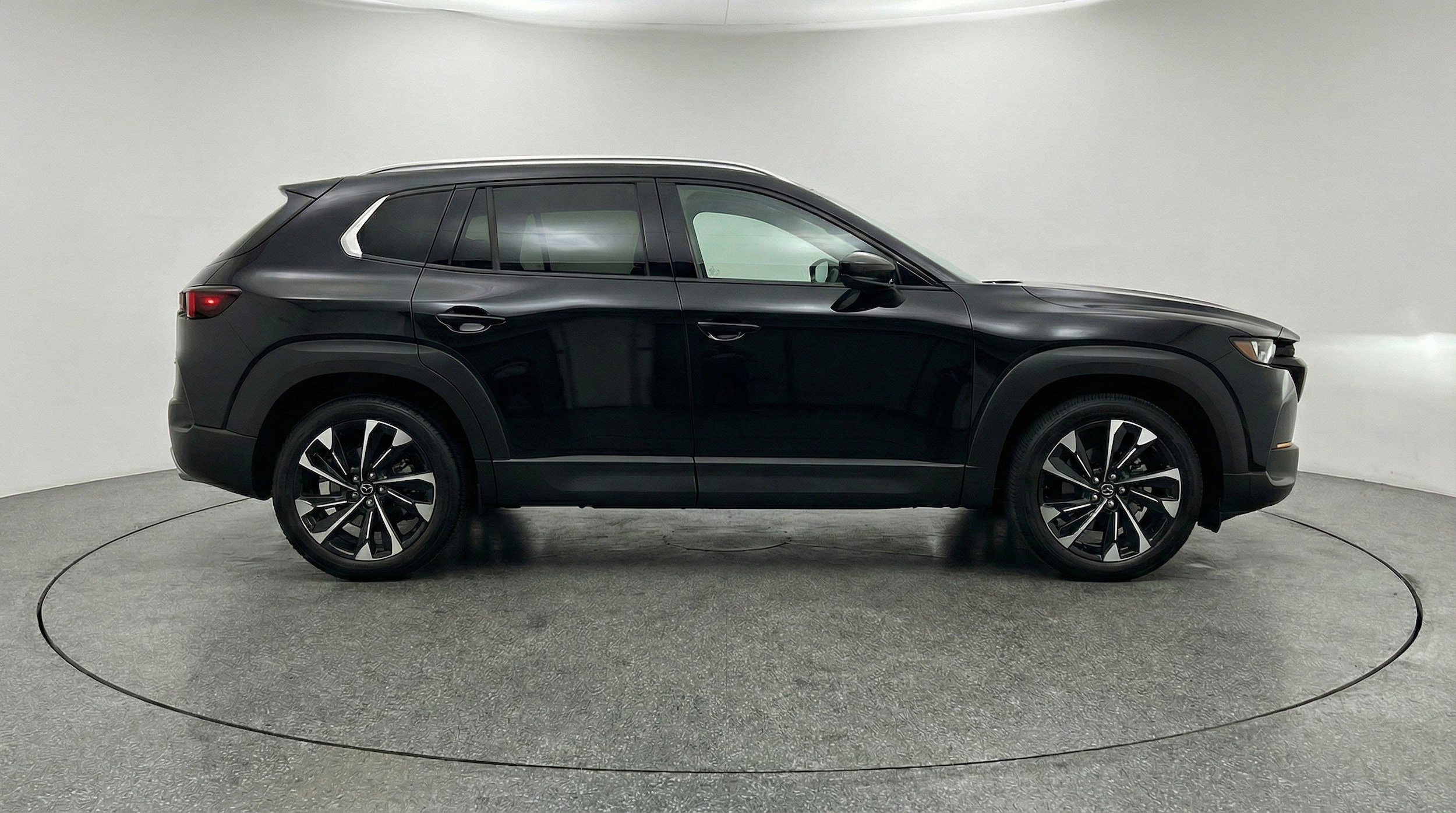 Thumbnail: 2025 Mazda CX-50 - 11