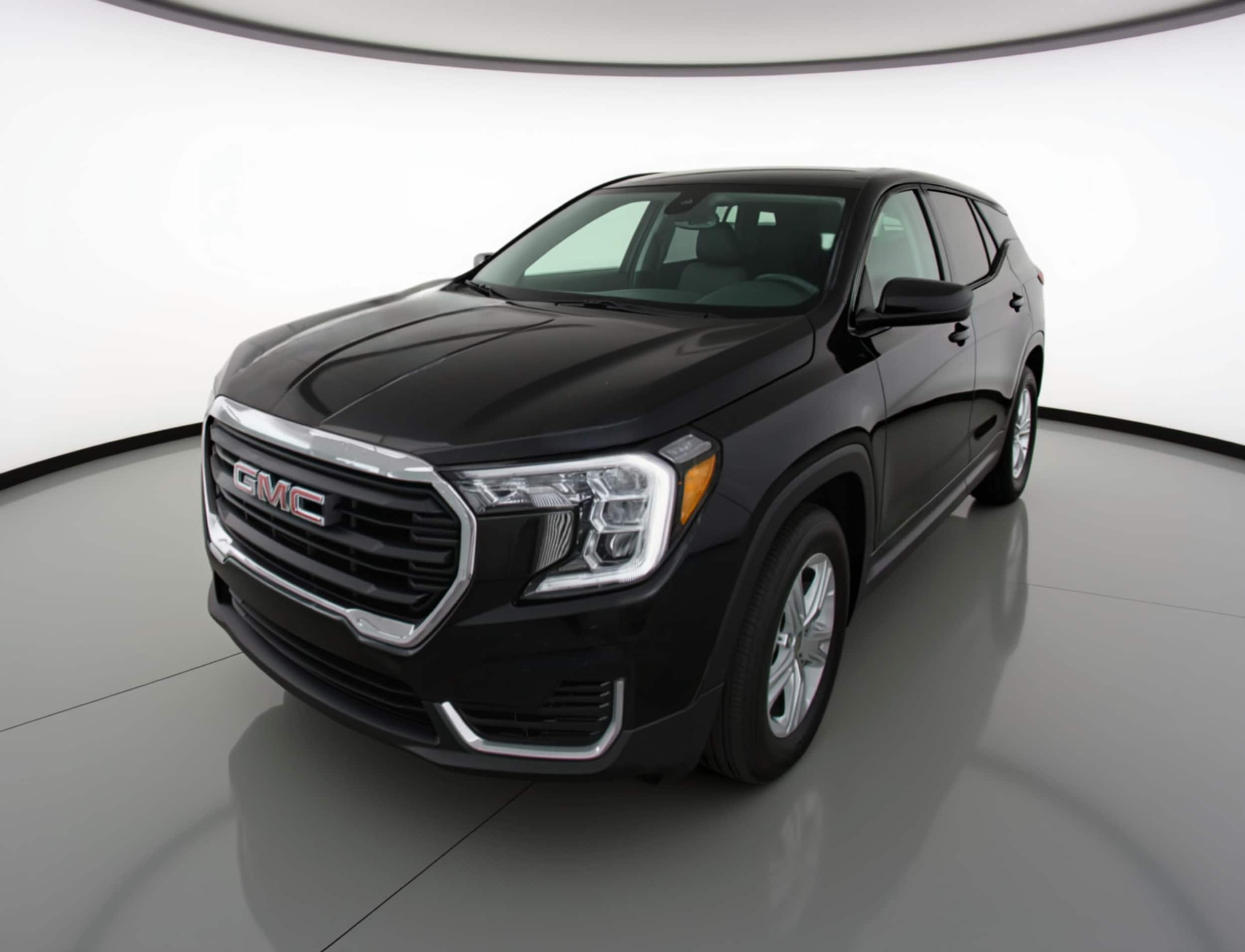 Thumbnail: 2024 GMC Terrain - 3