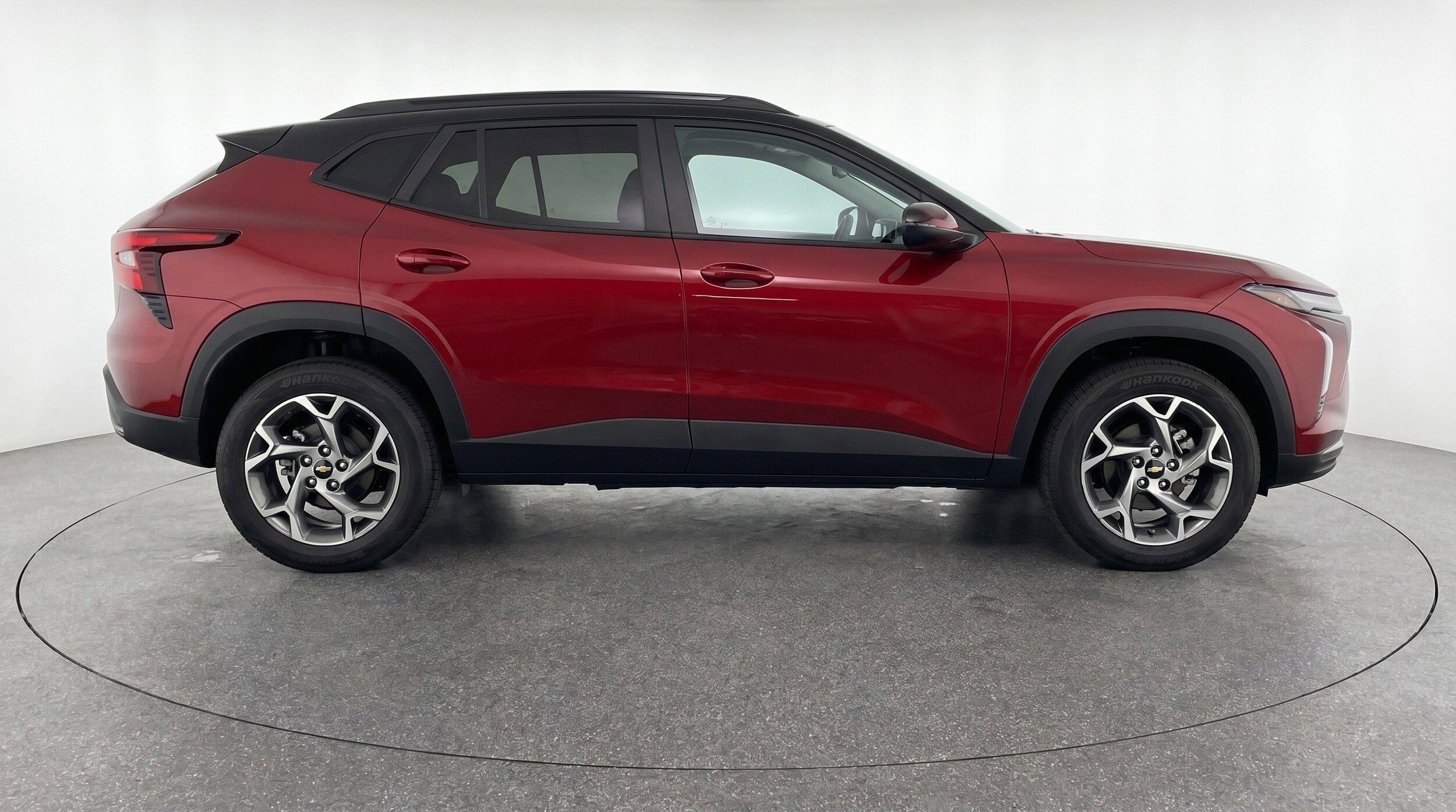 Thumbnail: 2025 Chevrolet Trax - 11