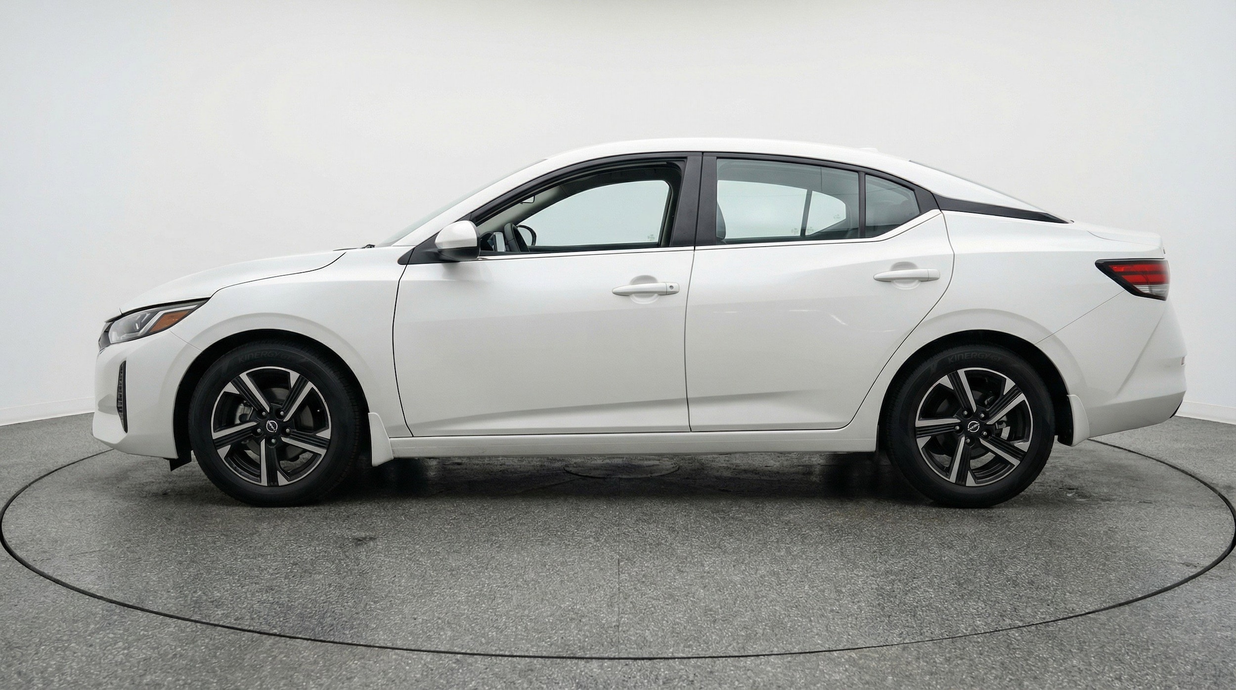 Thumbnail: 2025 Nissan Sentra - 5