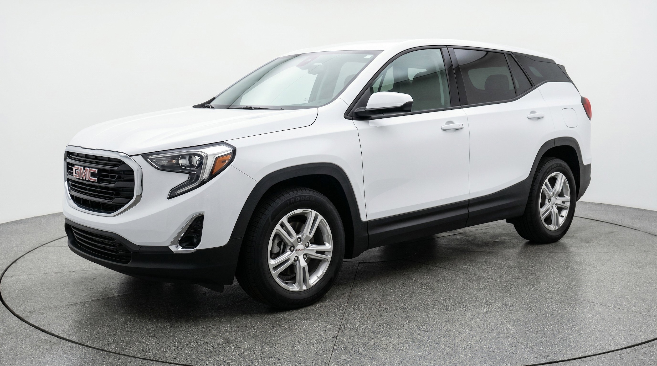 Thumbnail: 2024 GMC Terrain - 3