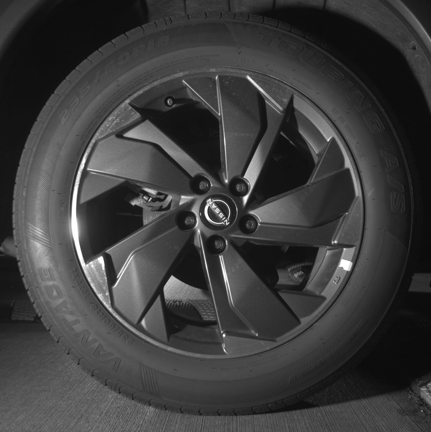 Thumbnail: 2025 Nissan Rogue - 15