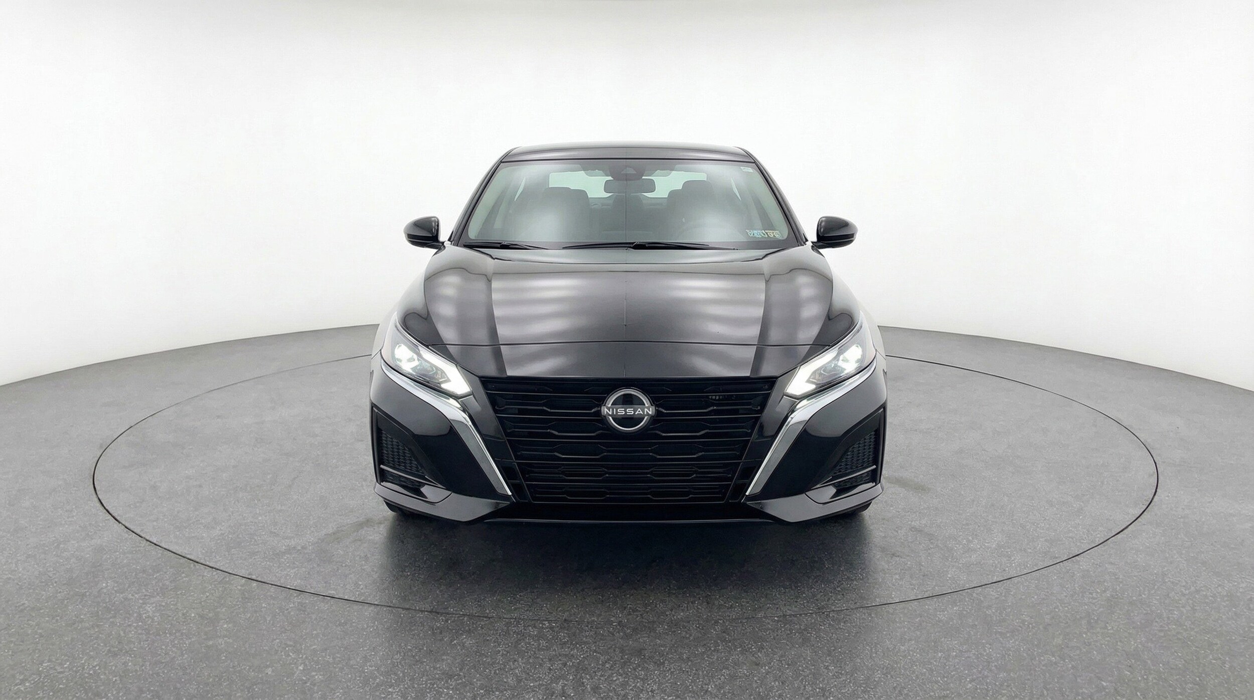 Thumbnail: 2025 Nissan Altima - 2