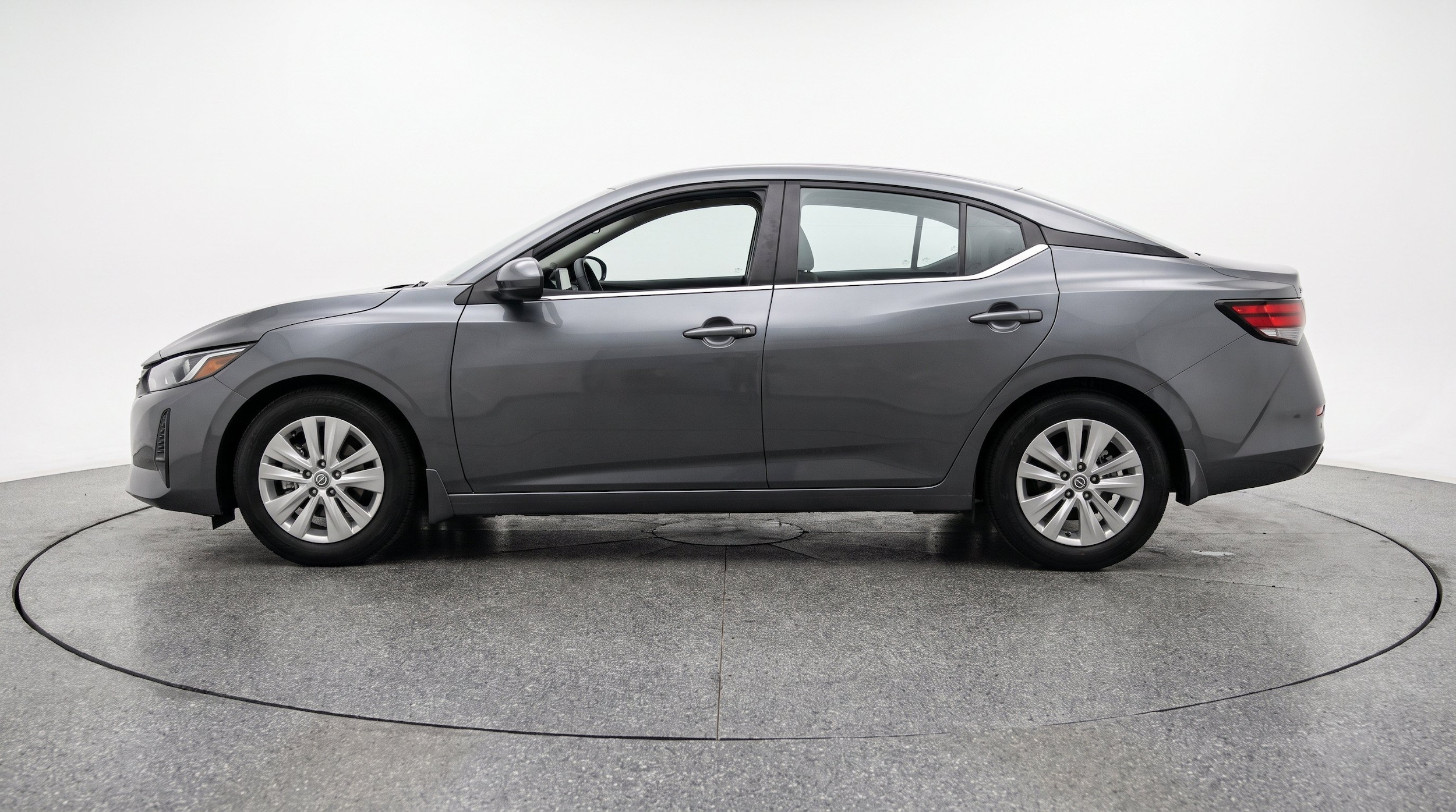 Thumbnail: 2025 Nissan Sentra - 5
