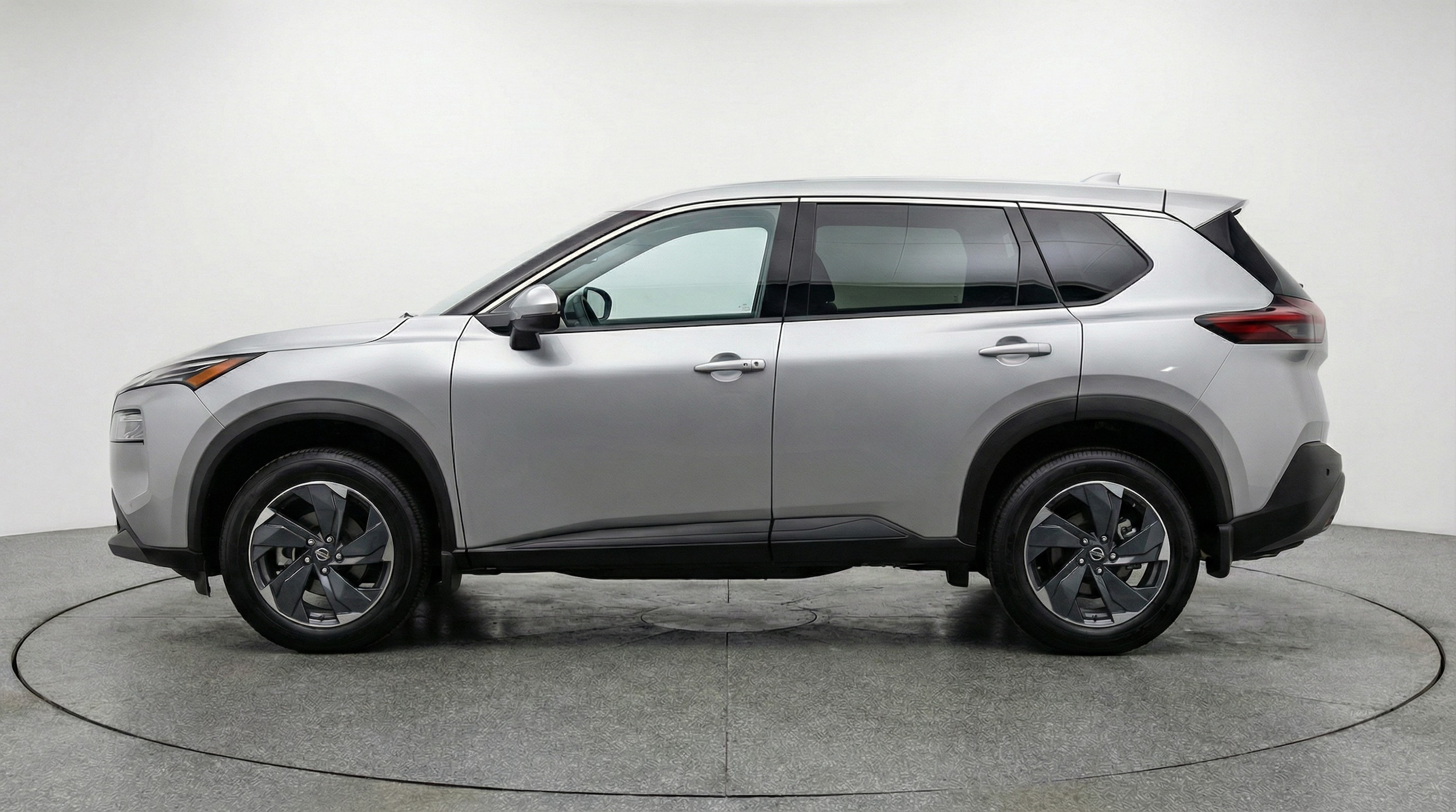 Thumbnail: 2025 Nissan Rogue - 4