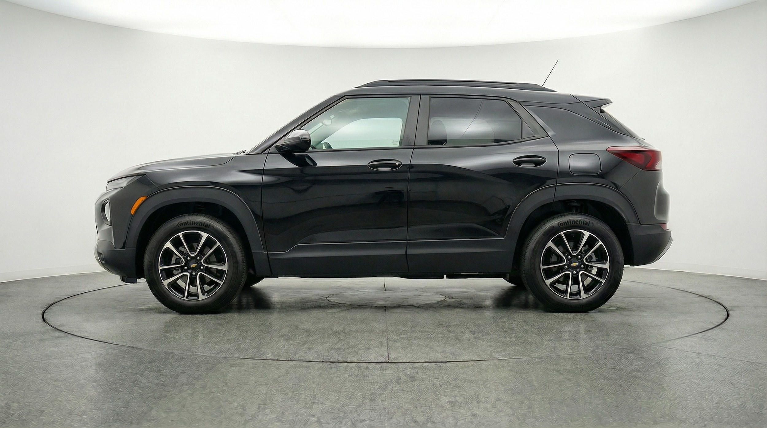 Thumbnail: 2025 Chevrolet TrailBlazer - 4