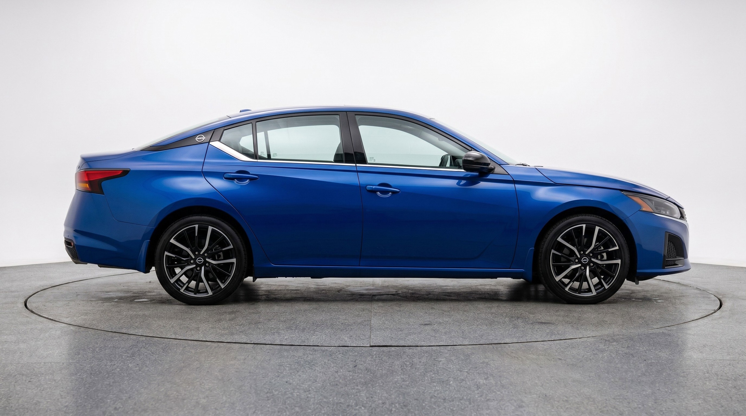 Thumbnail: 2025 Nissan Altima - 11