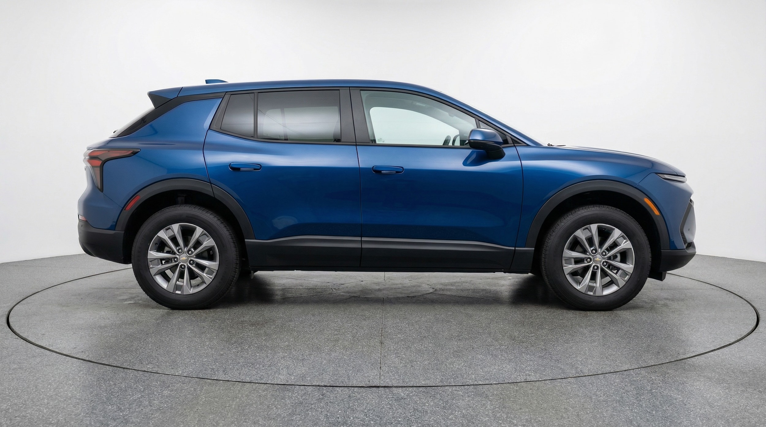 Thumbnail: 2025 Chevrolet Equinox - 8