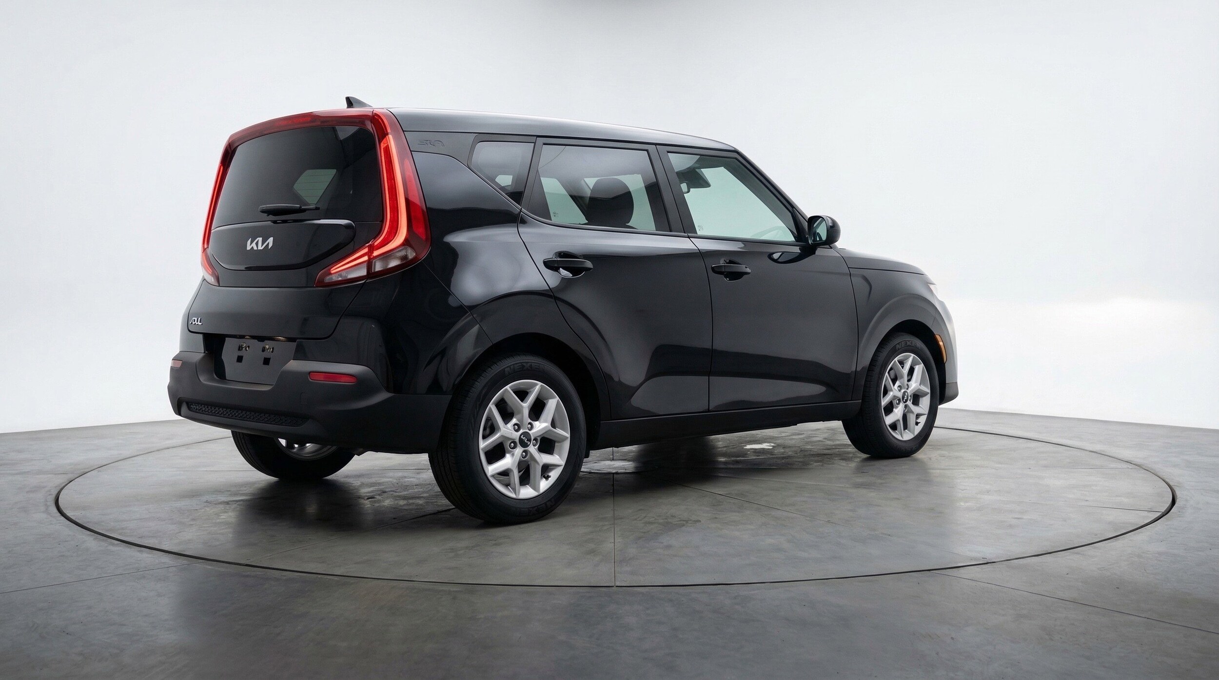 Thumbnail: 2025 Kia Soul - 9