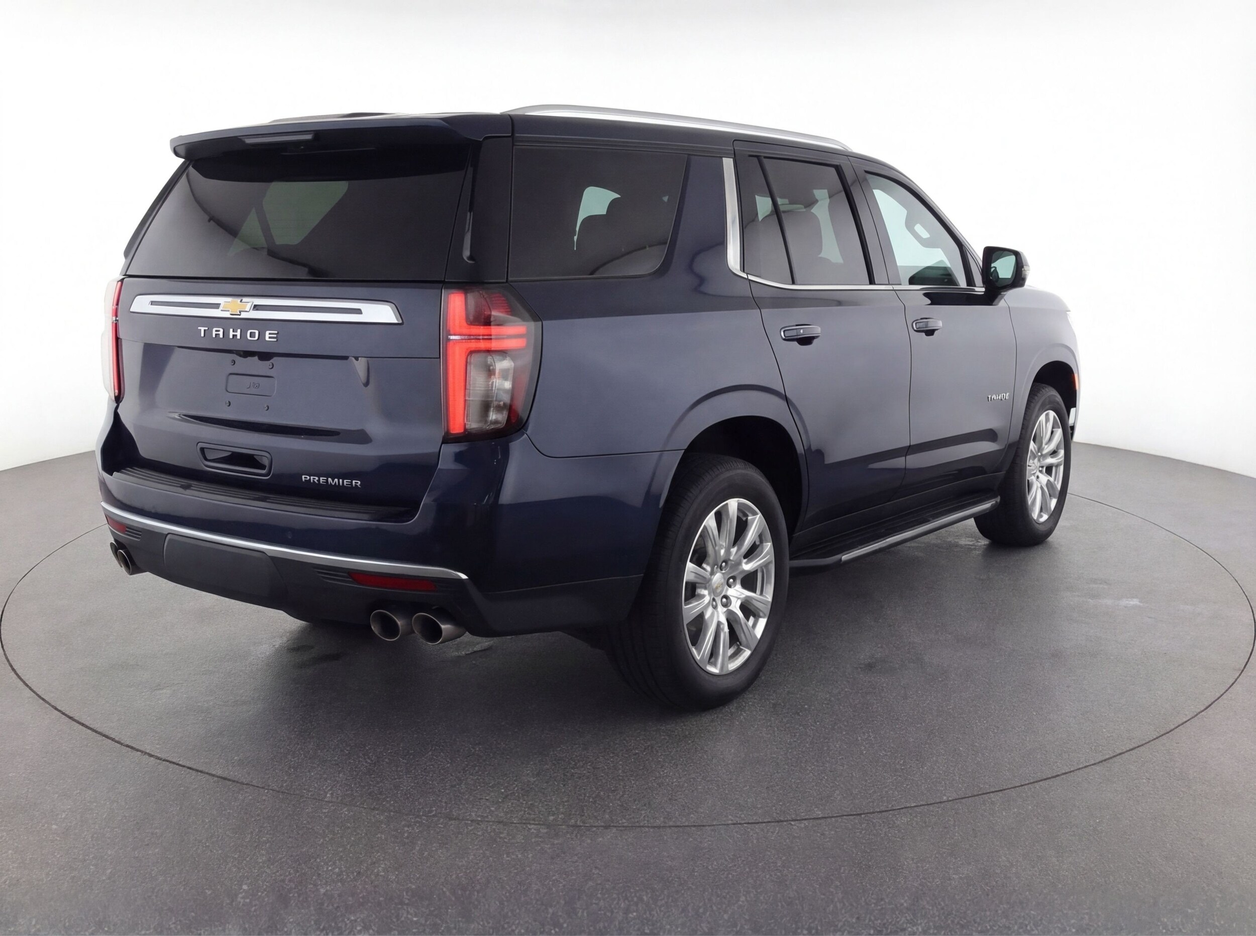 Thumbnail: 2023 Chevrolet Tahoe - 9