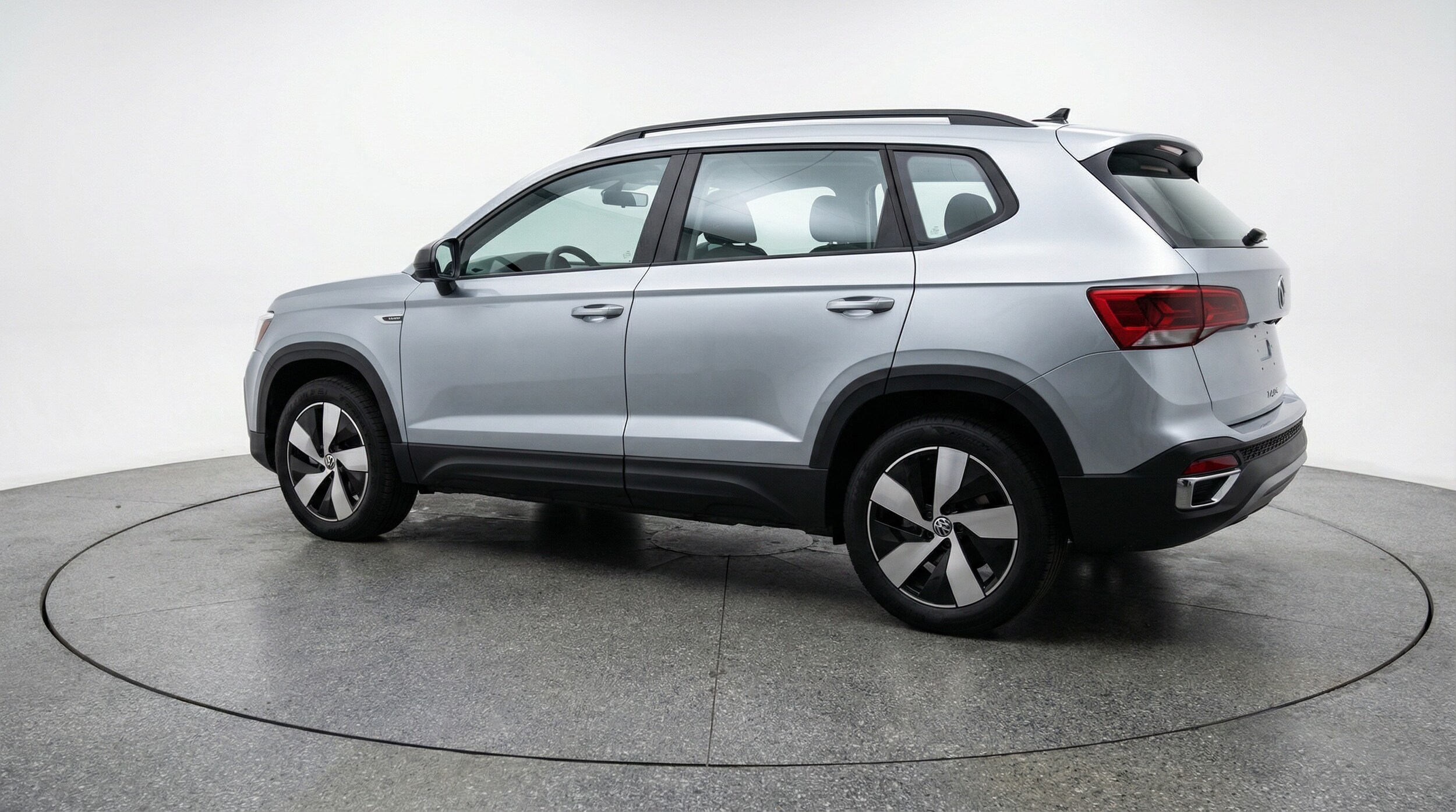 Thumbnail: 2025 Volkswagen Taos - 5