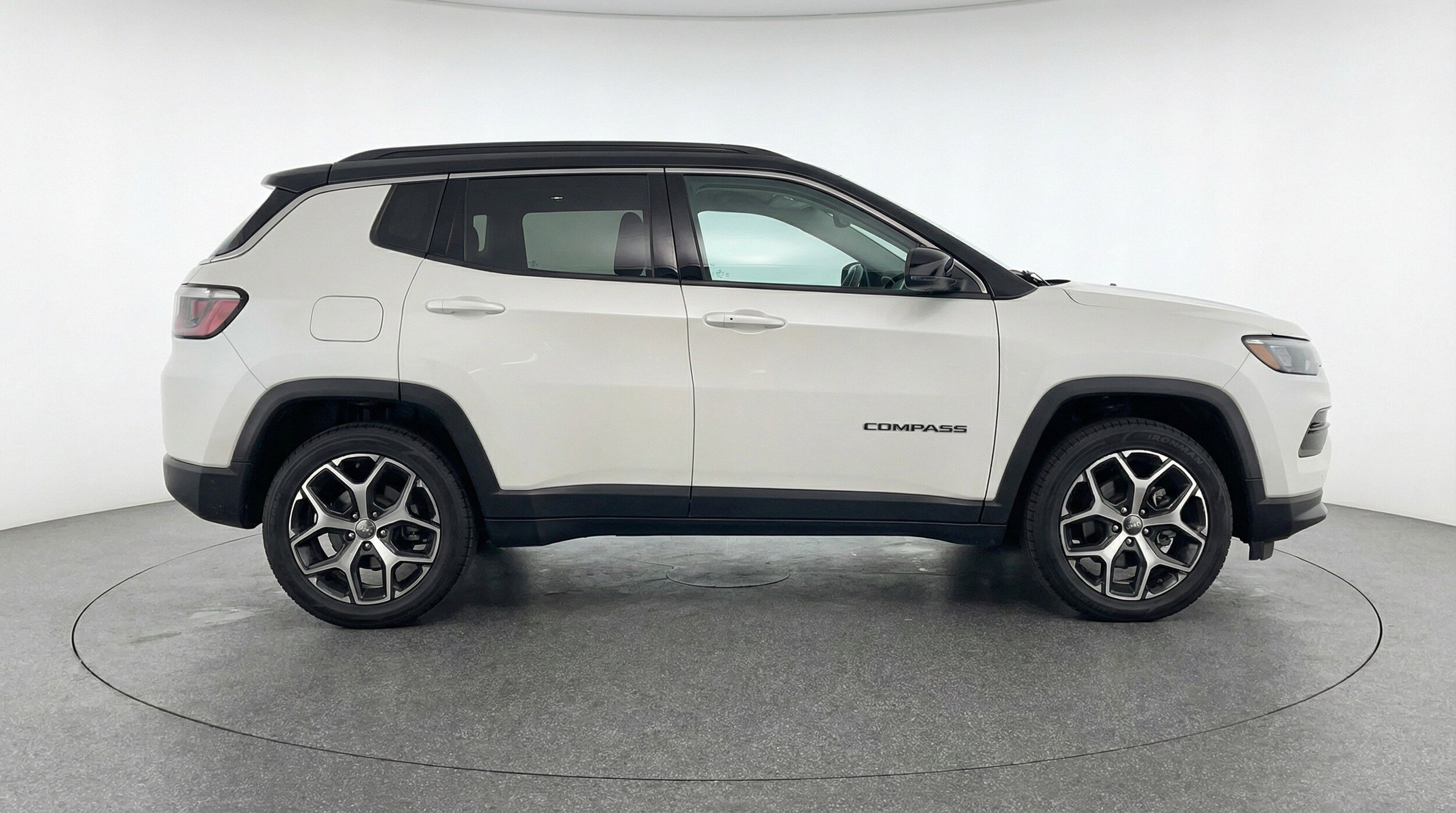 Thumbnail: 2025 Jeep Compass - 11