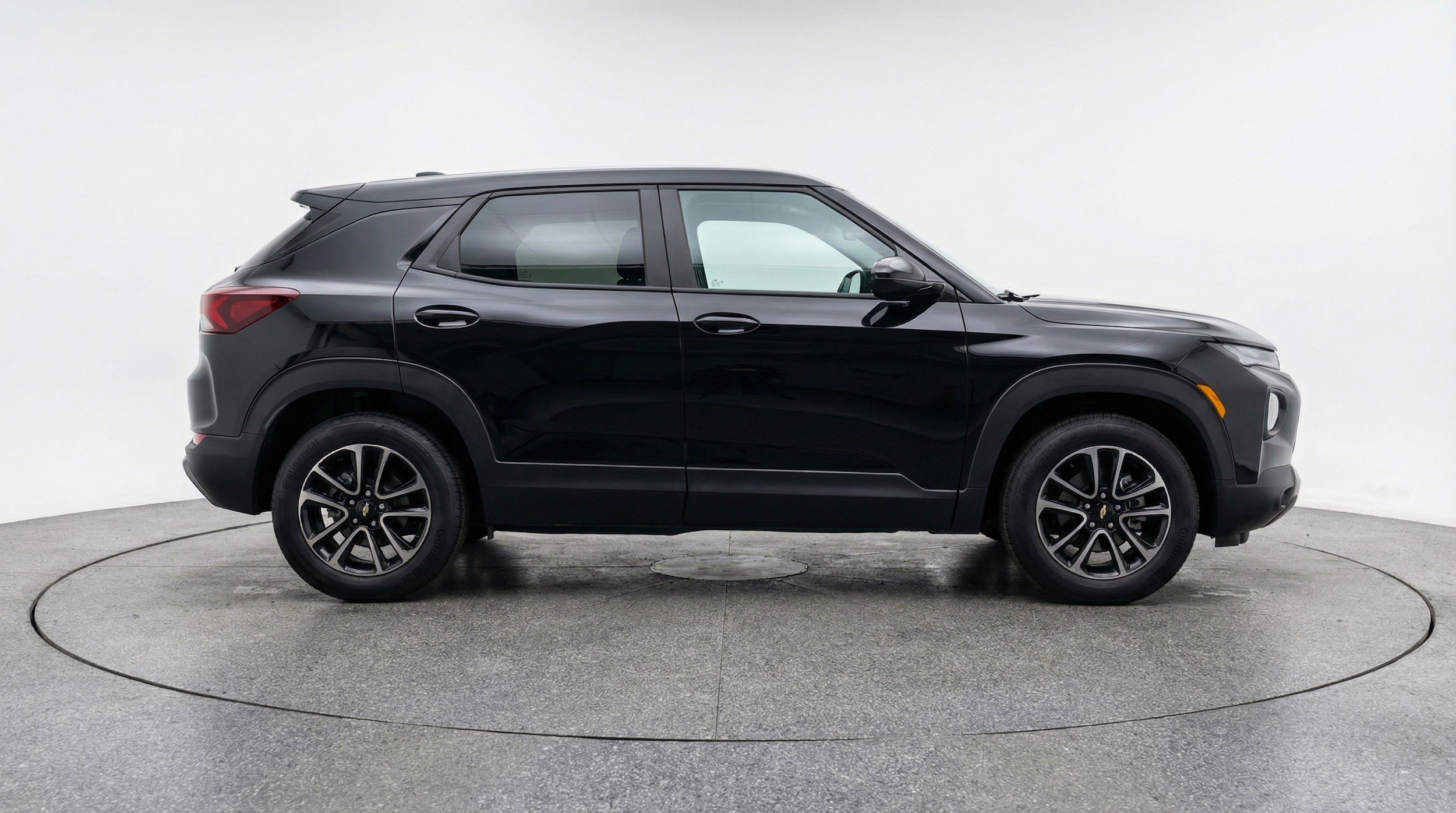 Thumbnail: 2025 Chevrolet TrailBlazer - 11