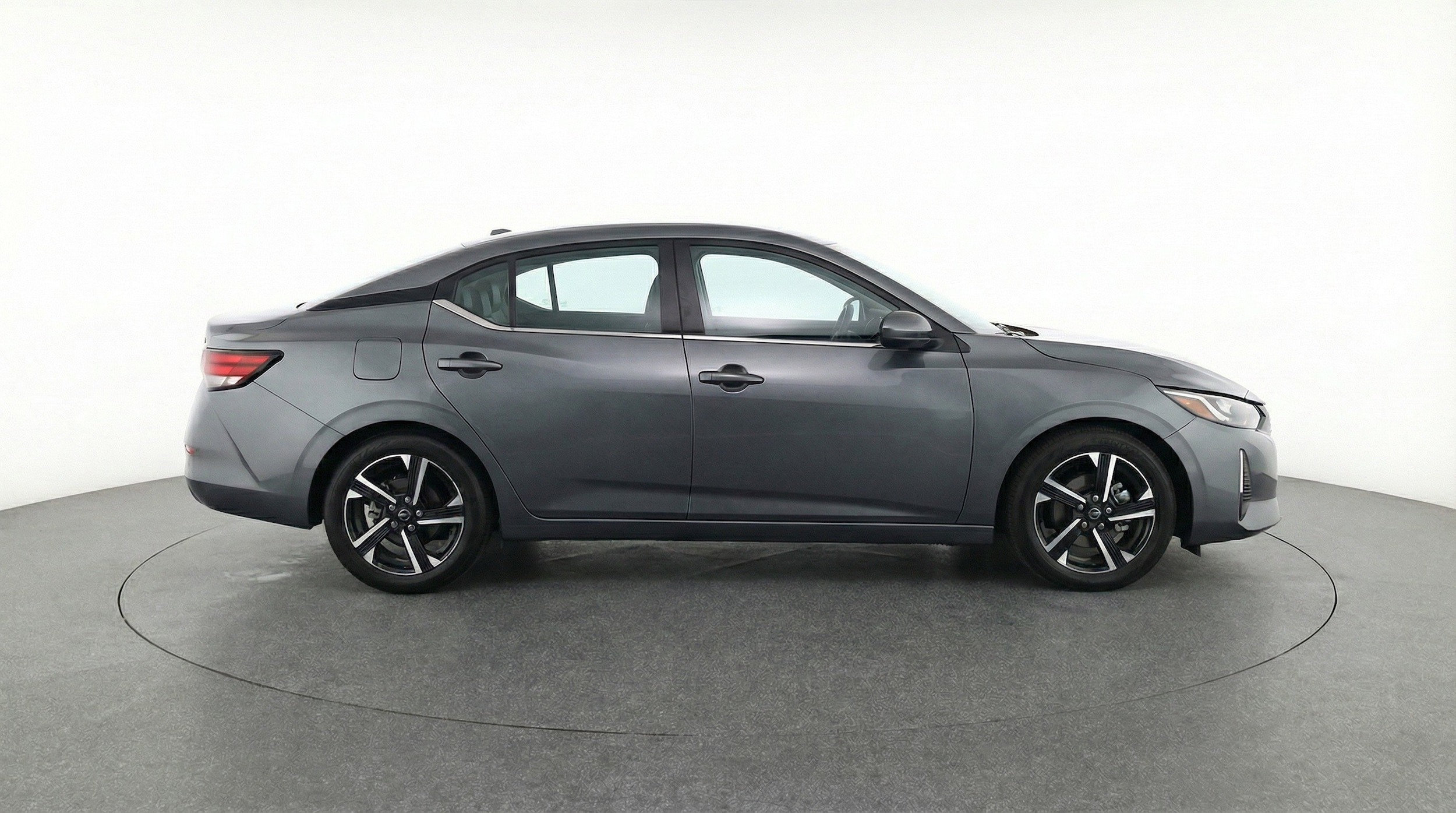 Thumbnail: 2025 Nissan Sentra - 11