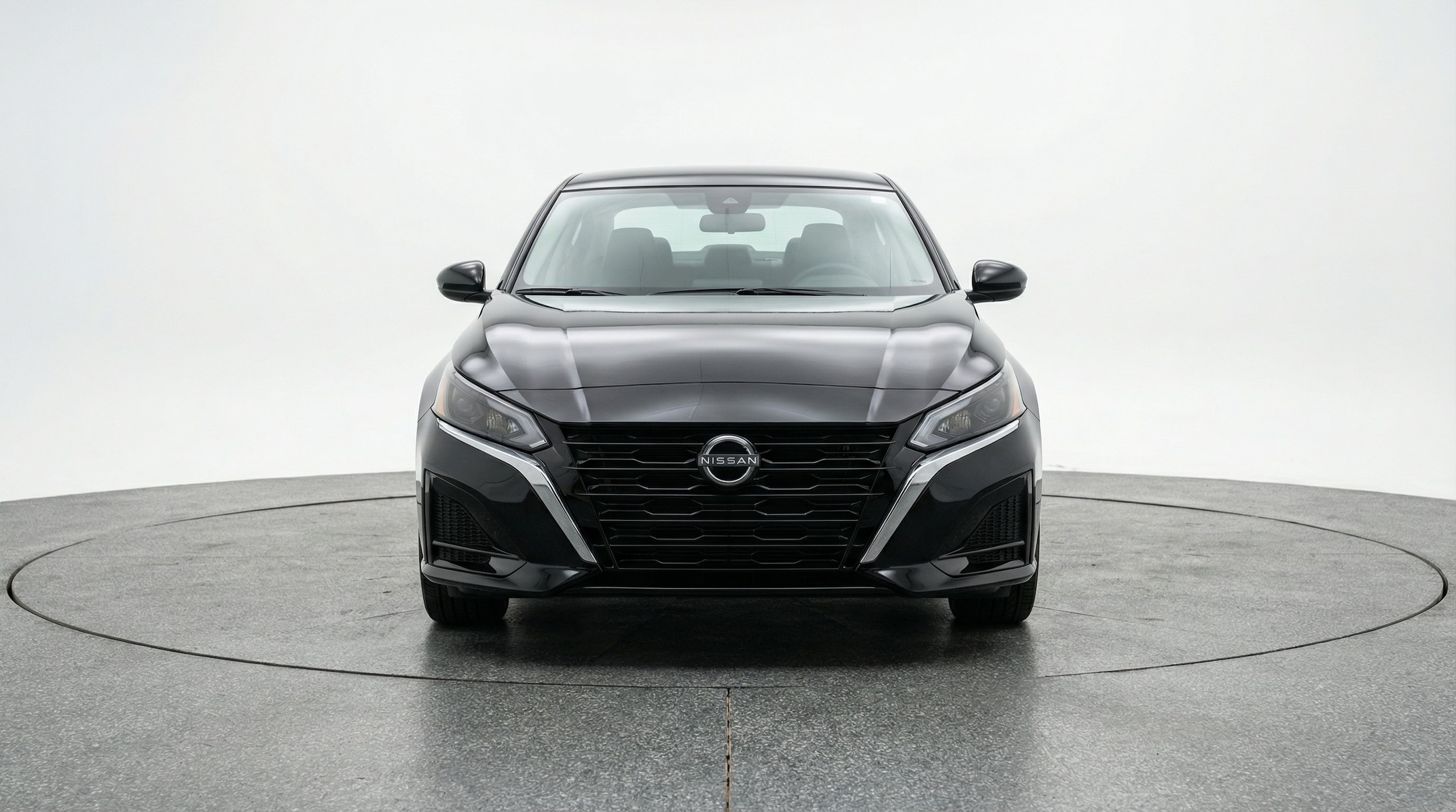 Thumbnail: 2025 Nissan Altima - 2