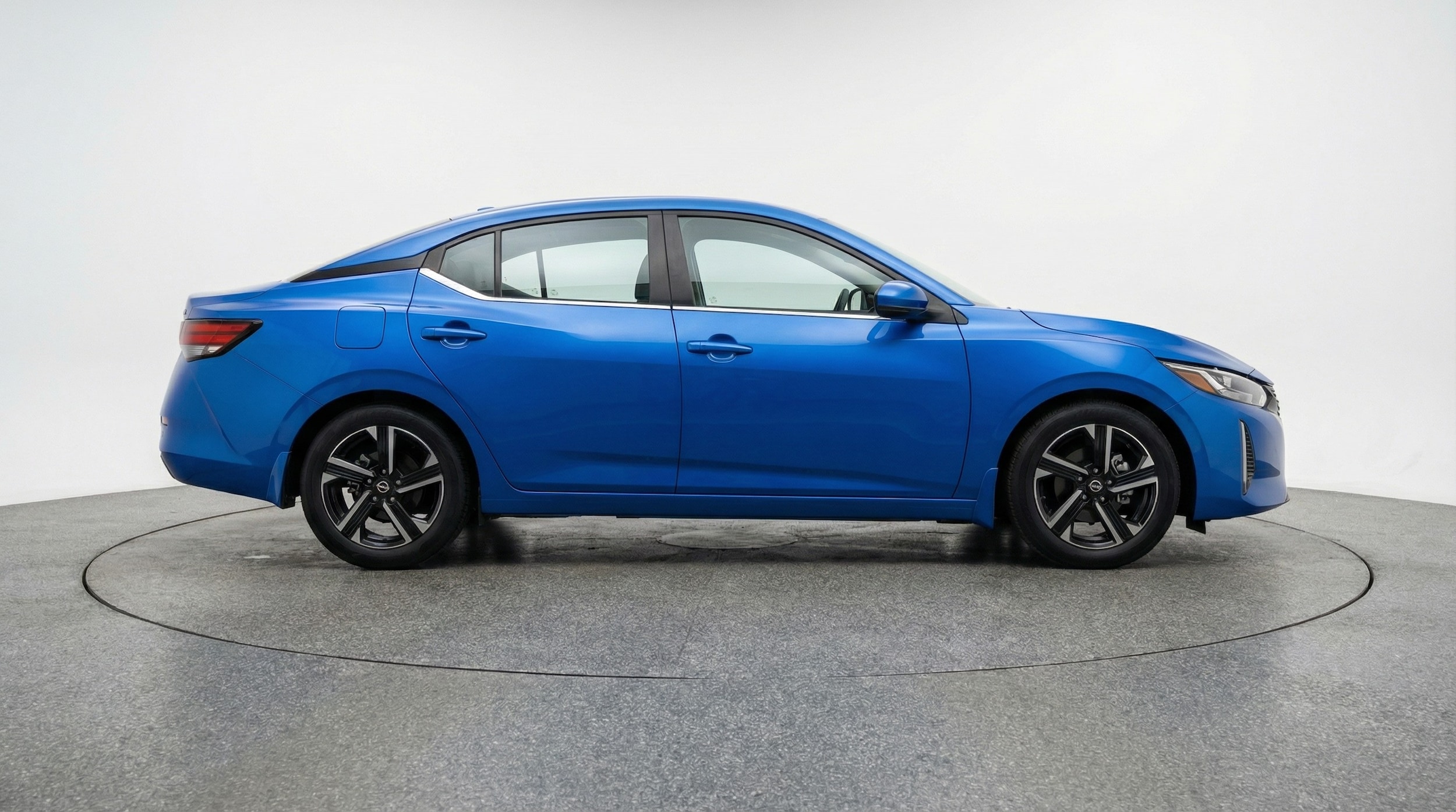 Thumbnail: 2025 Nissan Sentra - 8